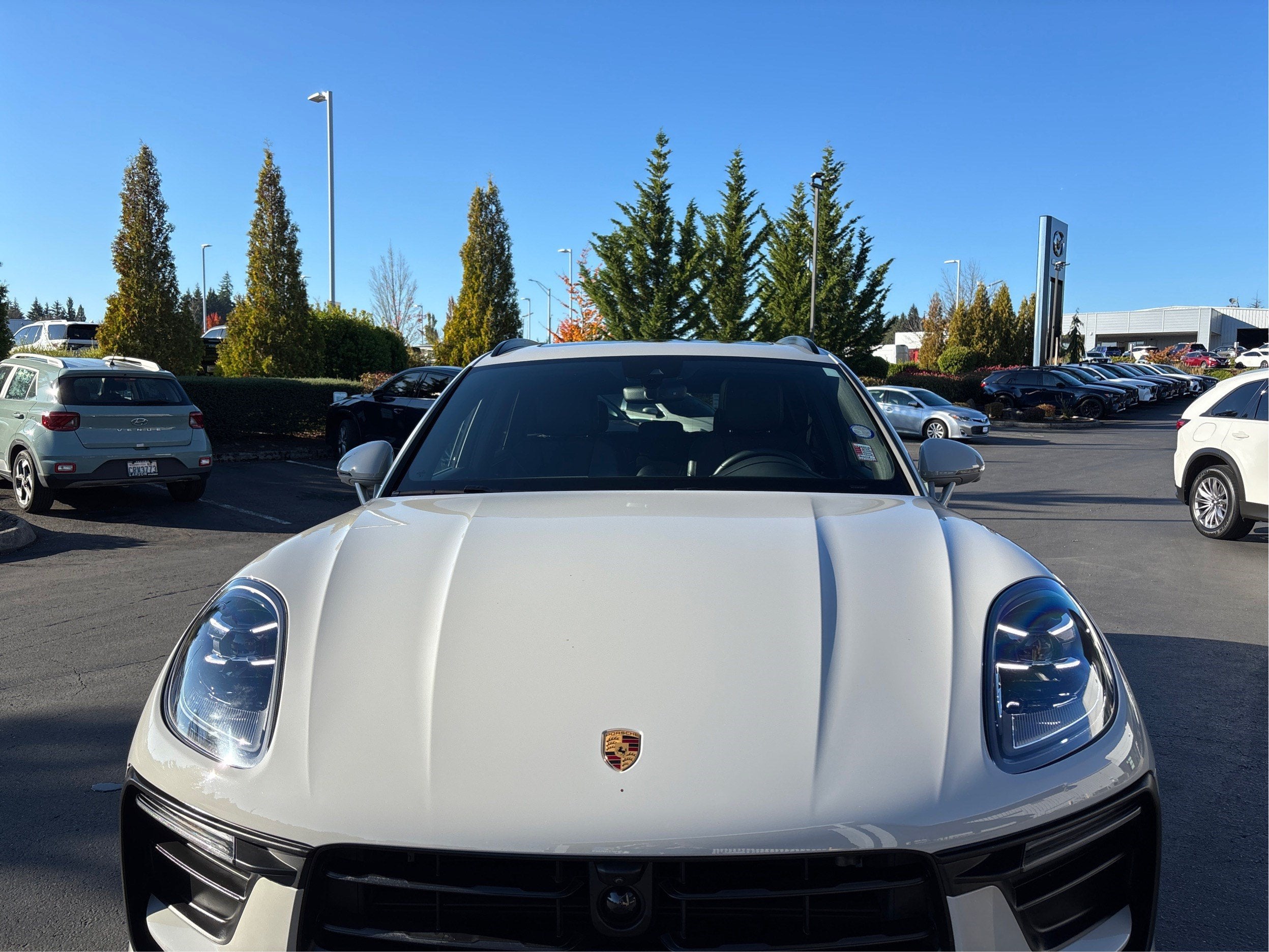 2024 Porsche Macan AWD
