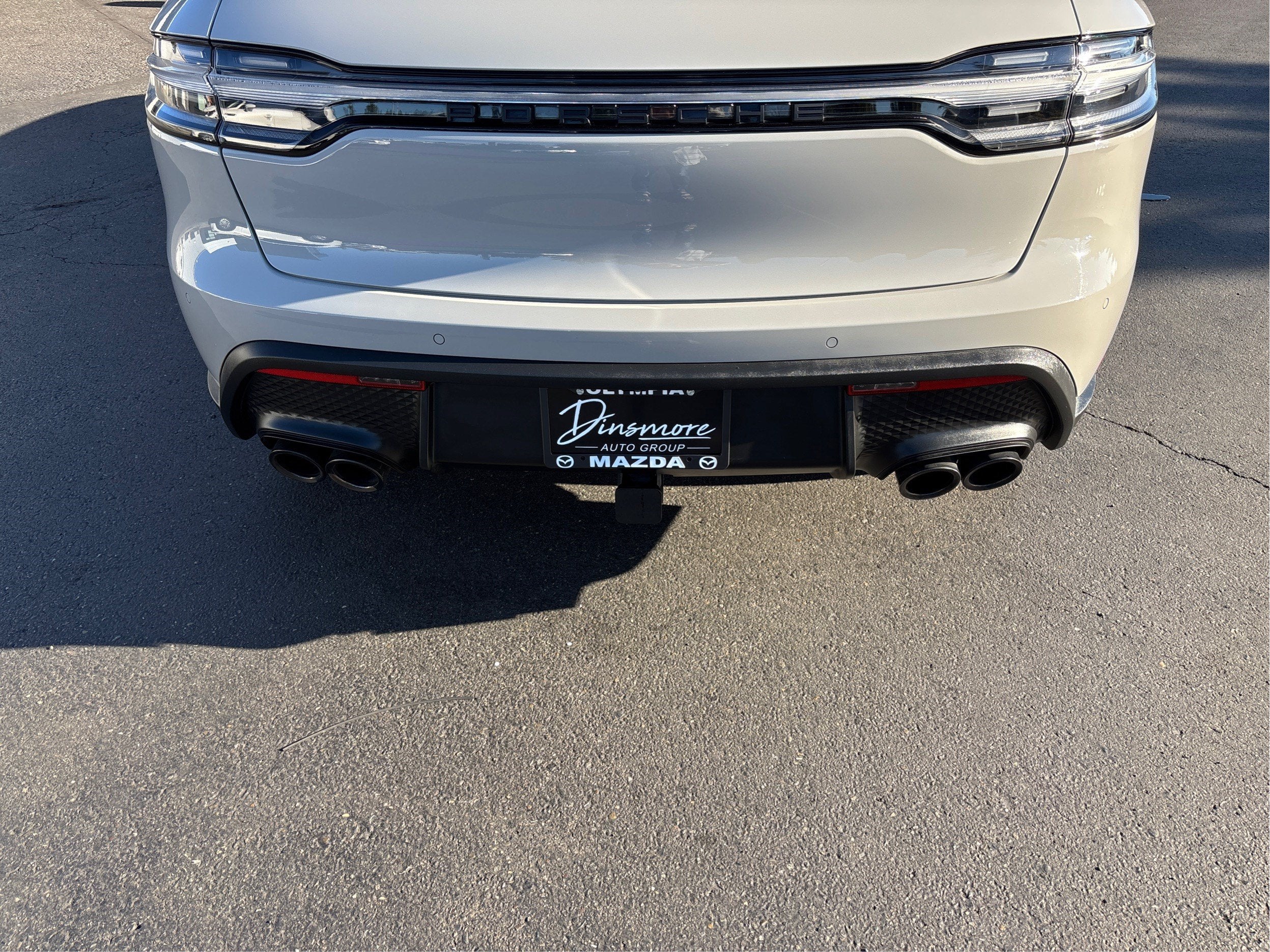 2024 Porsche Macan AWD