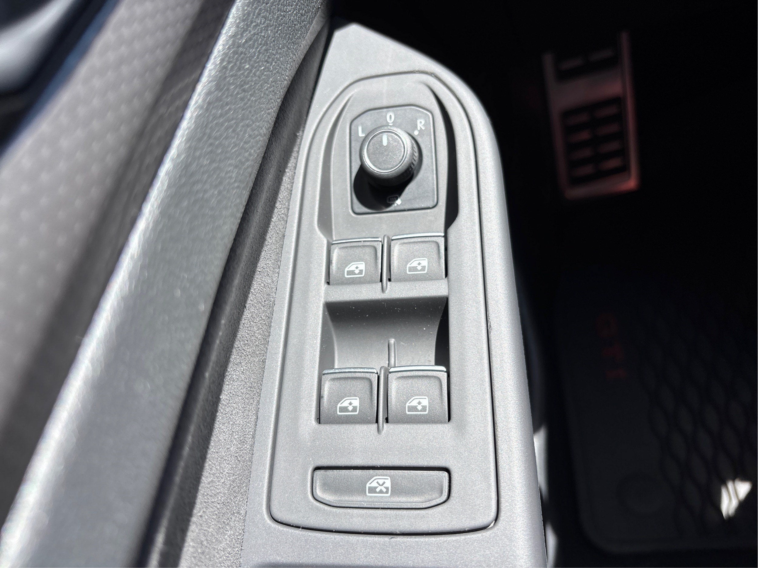 2023 Volkswagen Golf GTI S