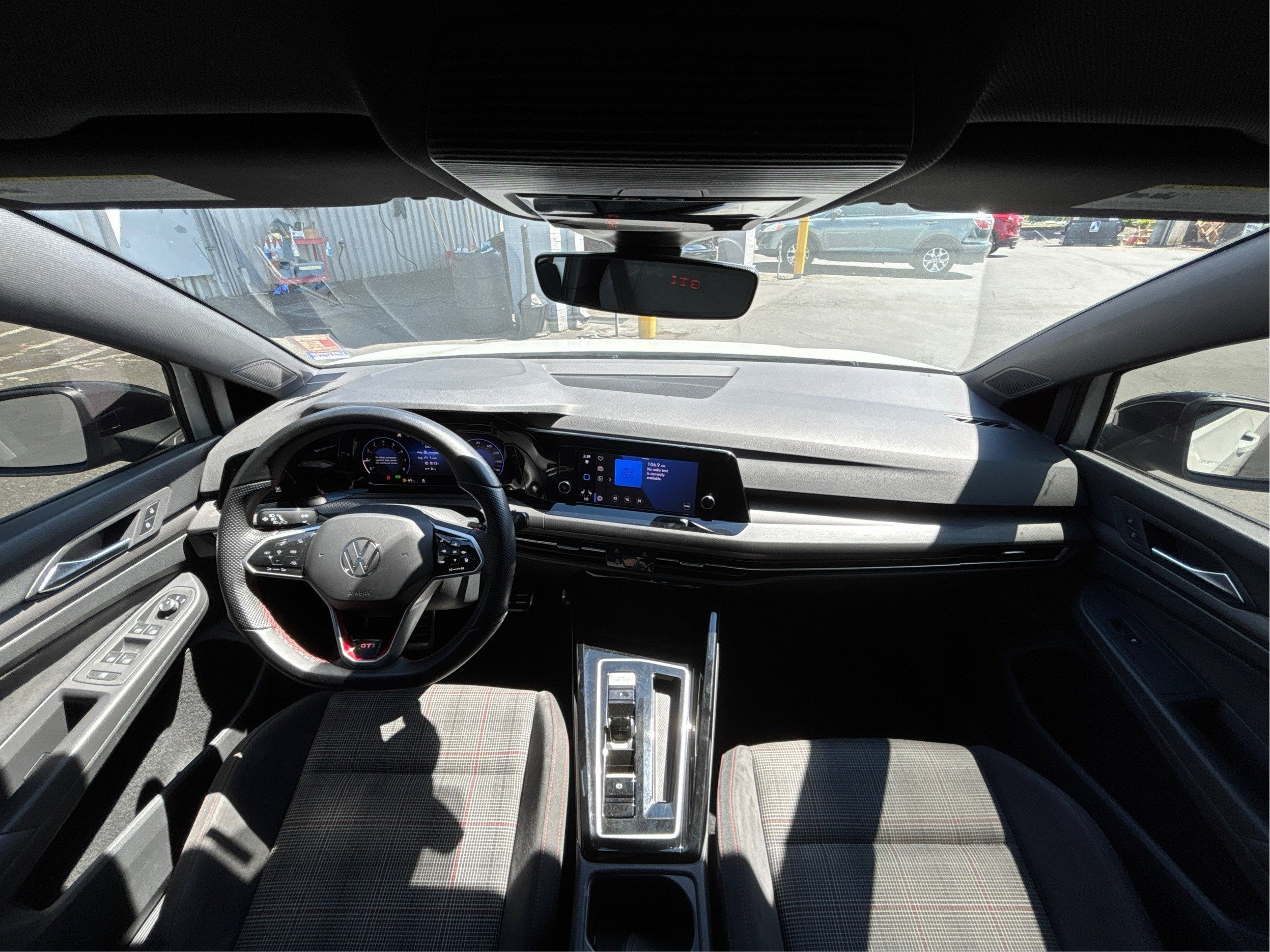 2023 Volkswagen Golf GTI S