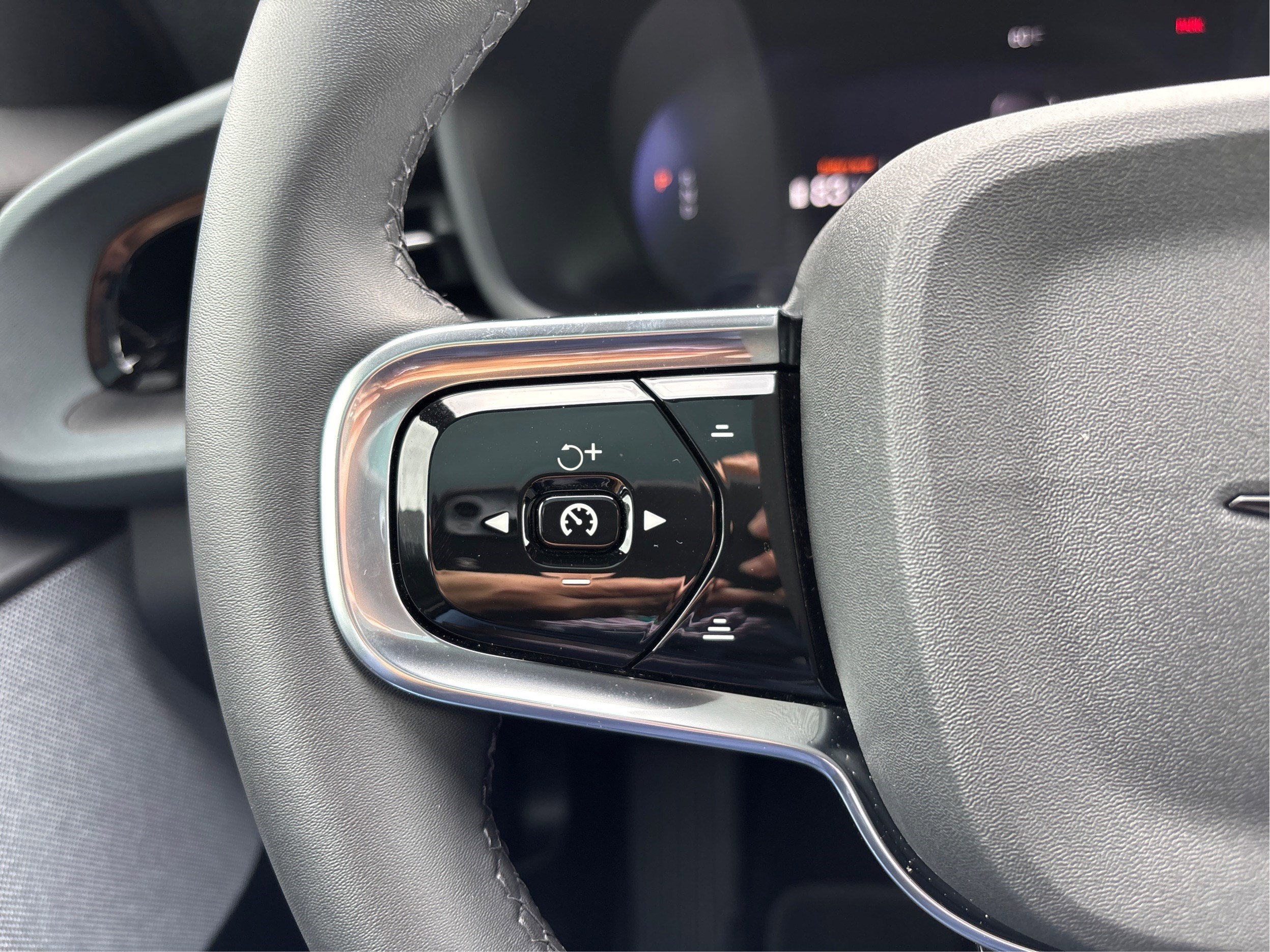 2024 Polestar 2 Long Range Dual Motor