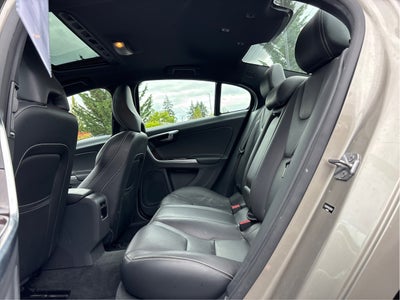2016 Volvo S60 T6 Drive-E Platinum