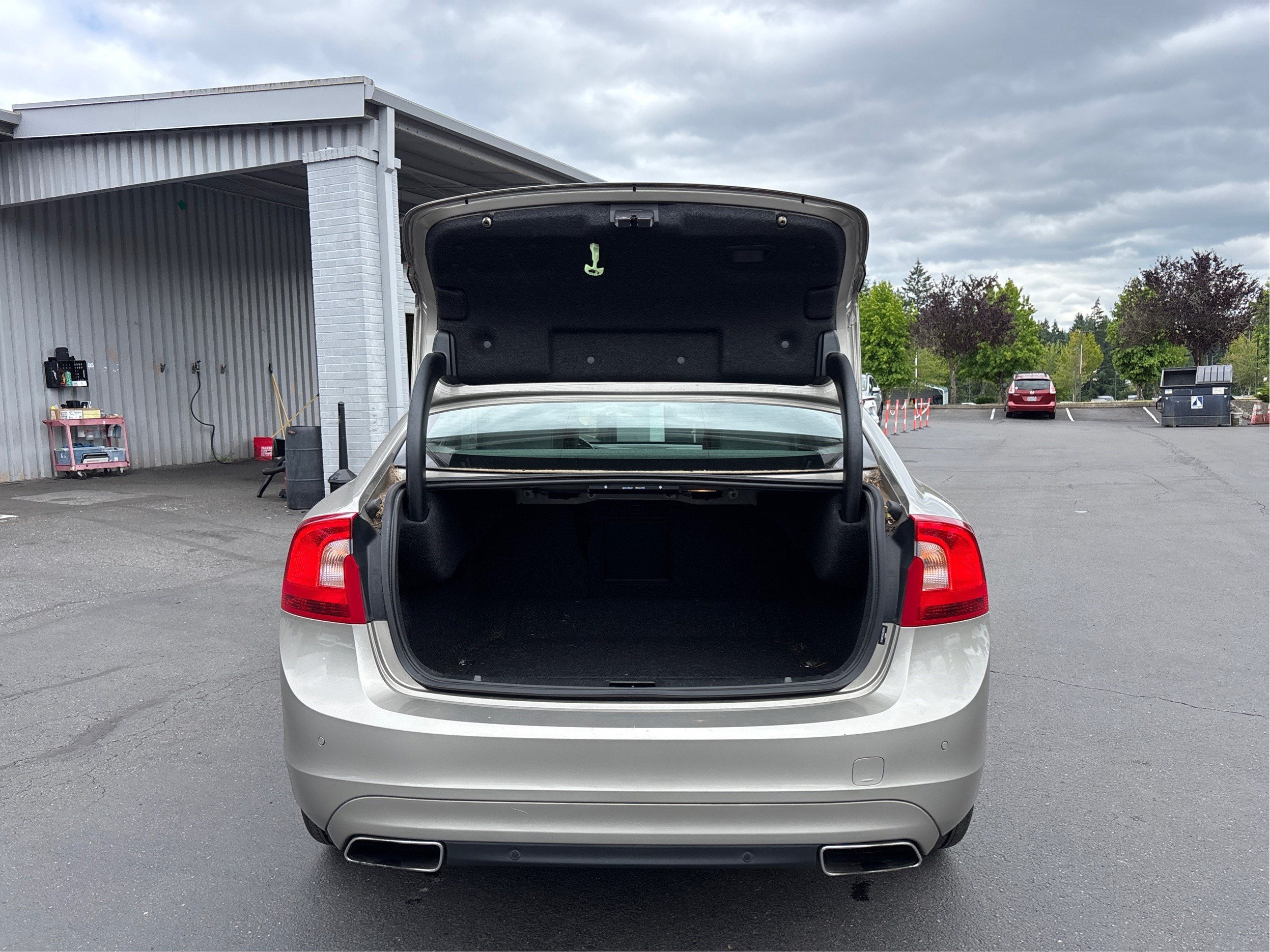 2016 Volvo S60 T6 Drive-E Platinum