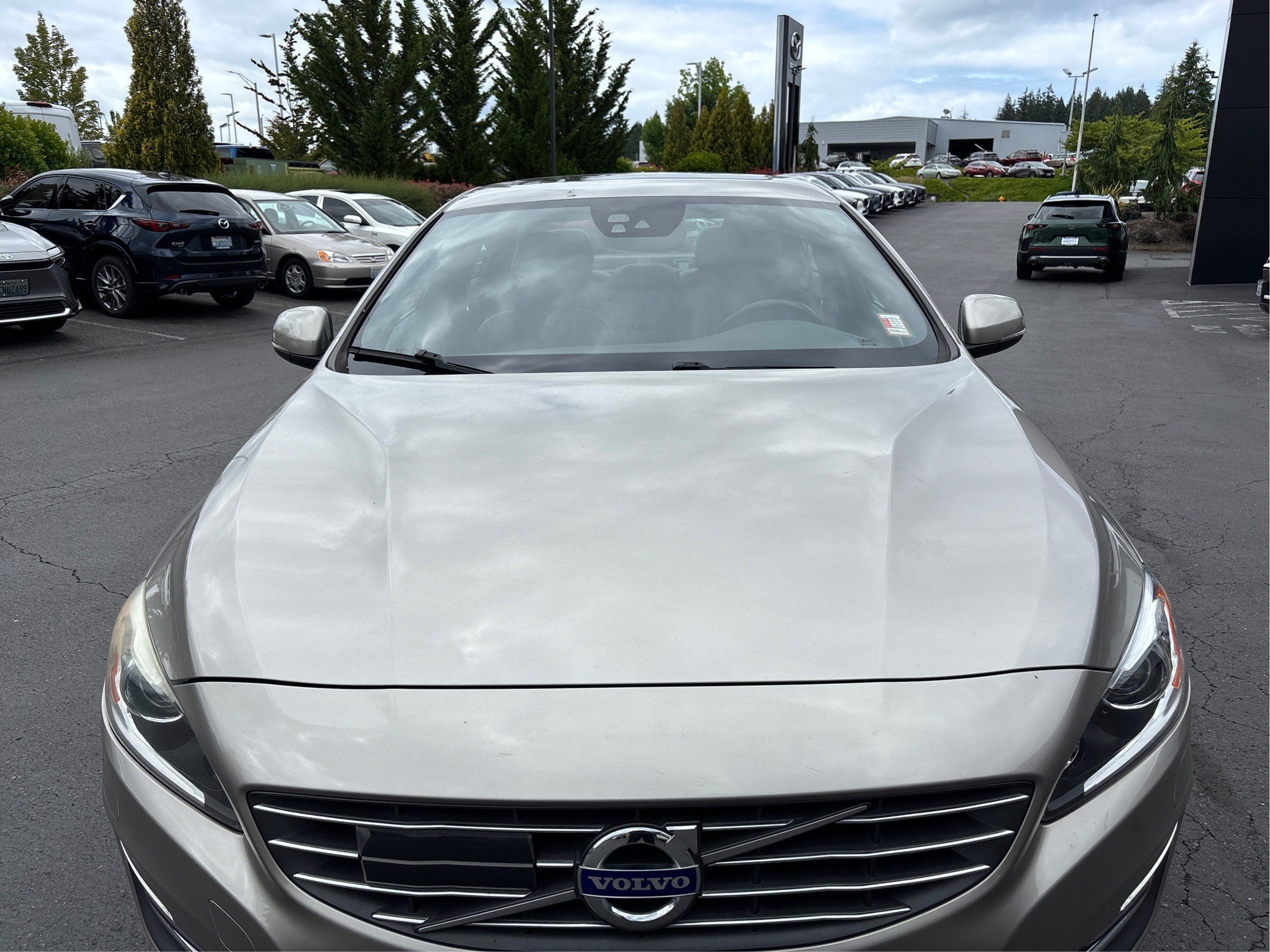 2016 Volvo S60 T6 Drive-E Platinum