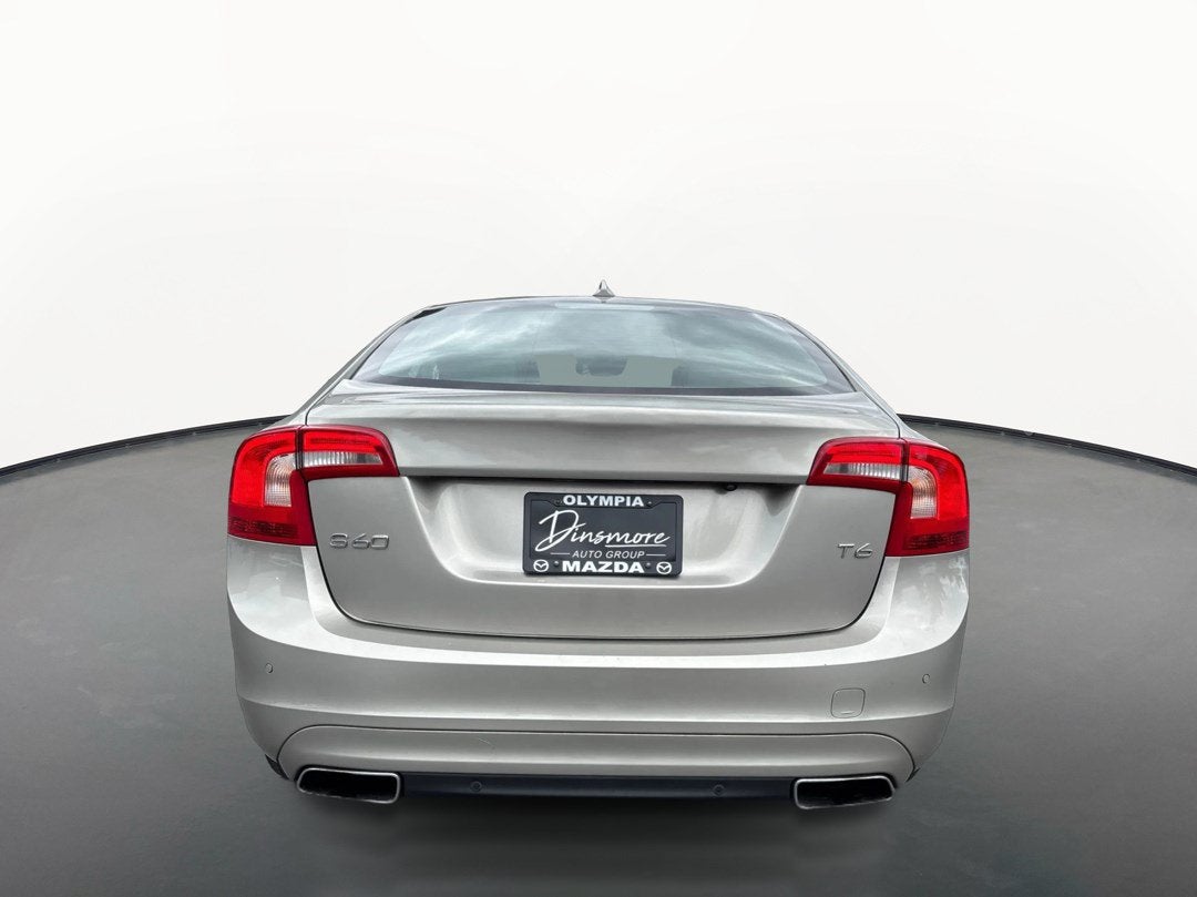2016 Volvo S60 T6 Drive-E Platinum