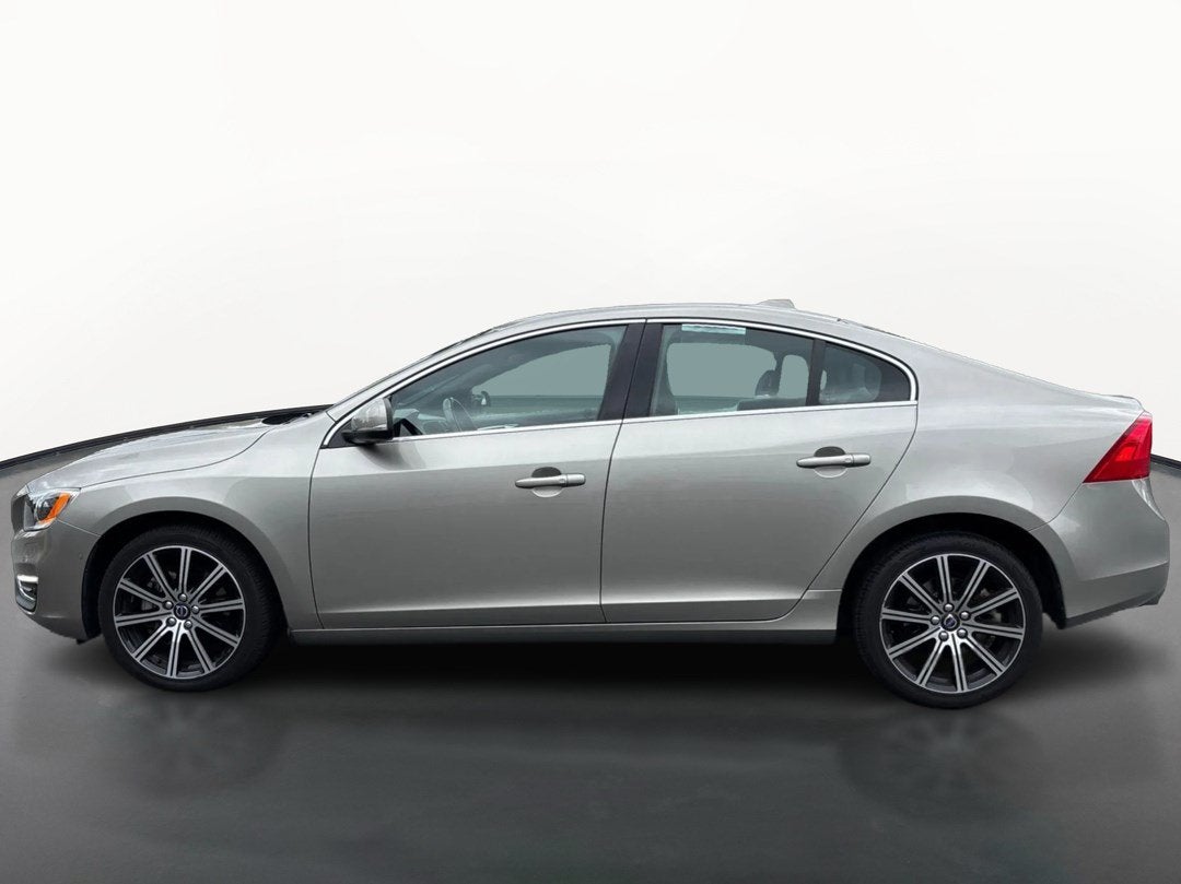 2016 Volvo S60 T6 Drive-E Platinum