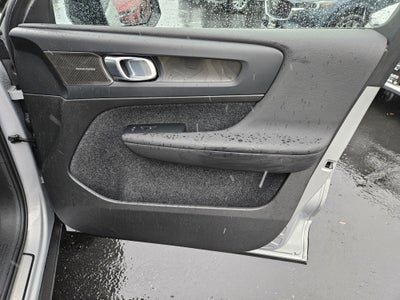 2023 Volvo XC40 Recharge Pure Electric Ultimate