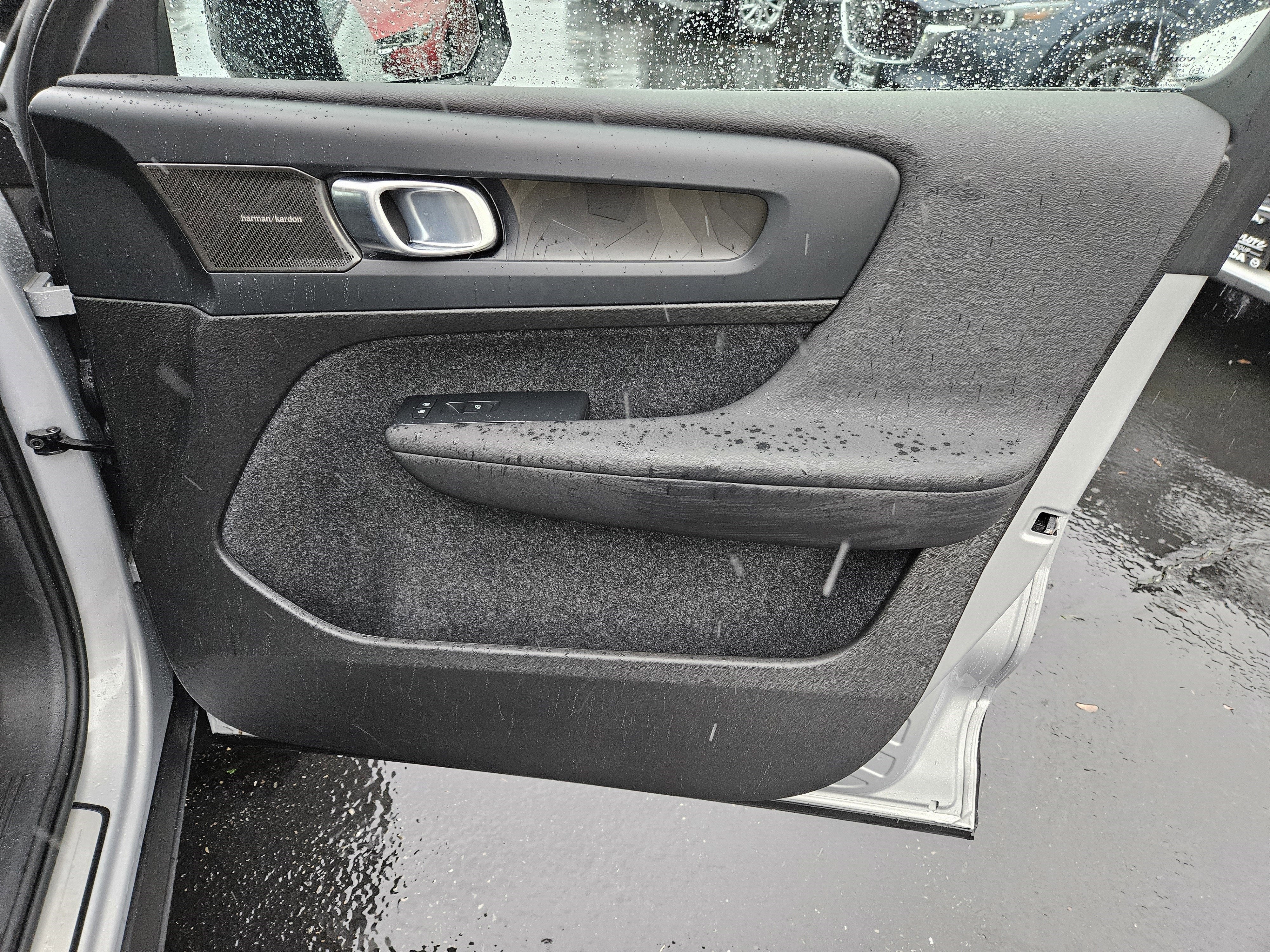 2023 Volvo XC40 Recharge Pure Electric Ultimate