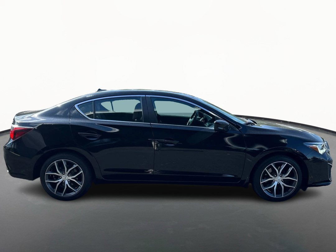 2022 Acura ILX w/Premium Package