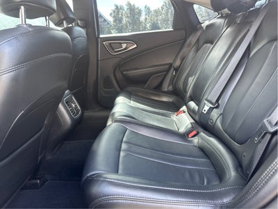 2016 Chrysler 200 C Platinum