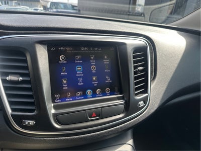 2016 Chrysler 200 C Platinum