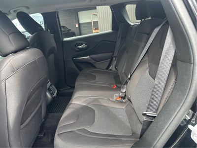 2019 Jeep Cherokee Latitude 4WD