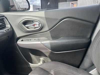 2019 Jeep Cherokee Latitude 4WD