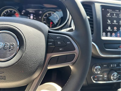 2022 Jeep Cherokee Latitude Lux 4WD