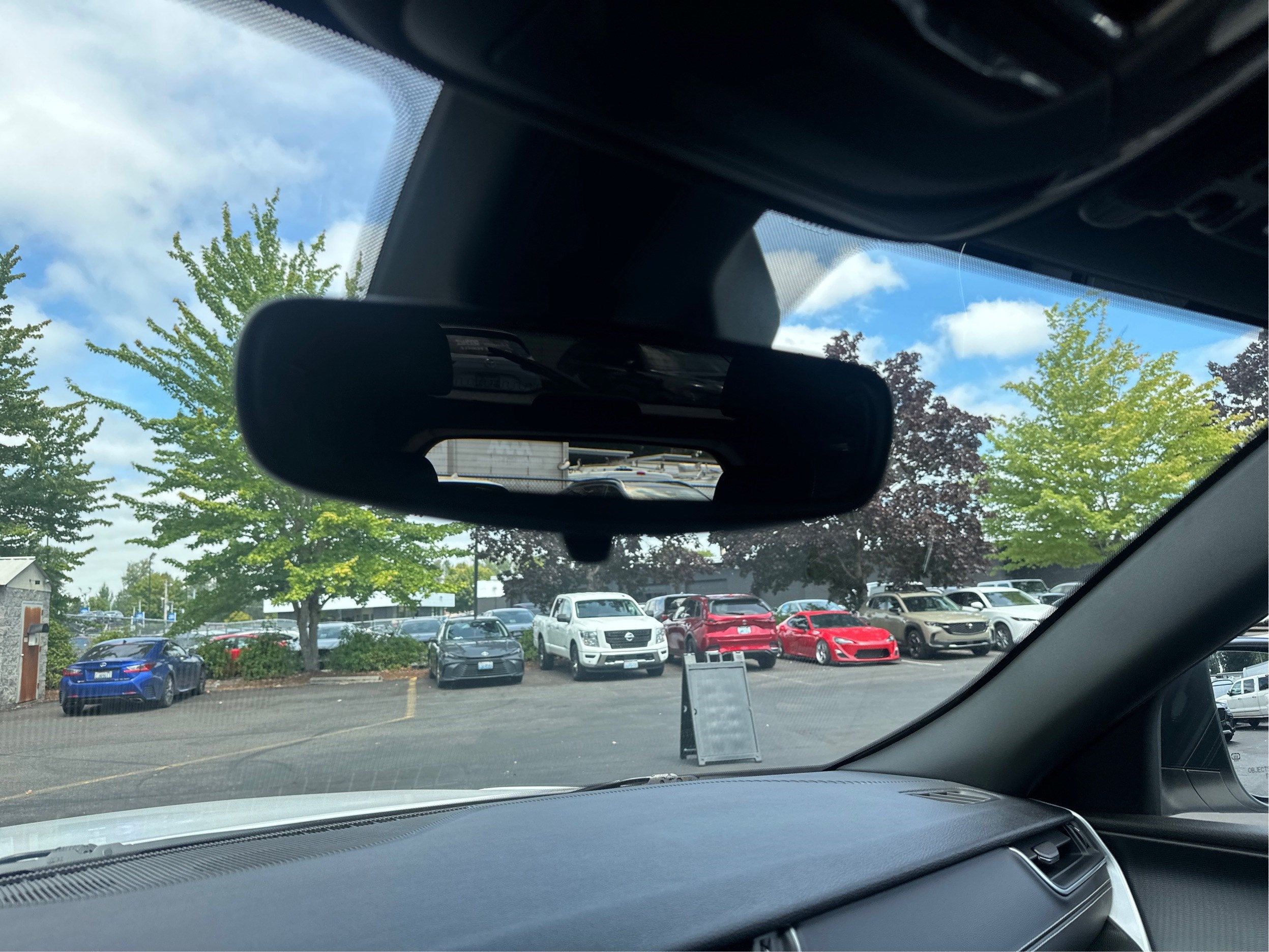 2024 Jeep Grand Cherokee Laredo X 4WD