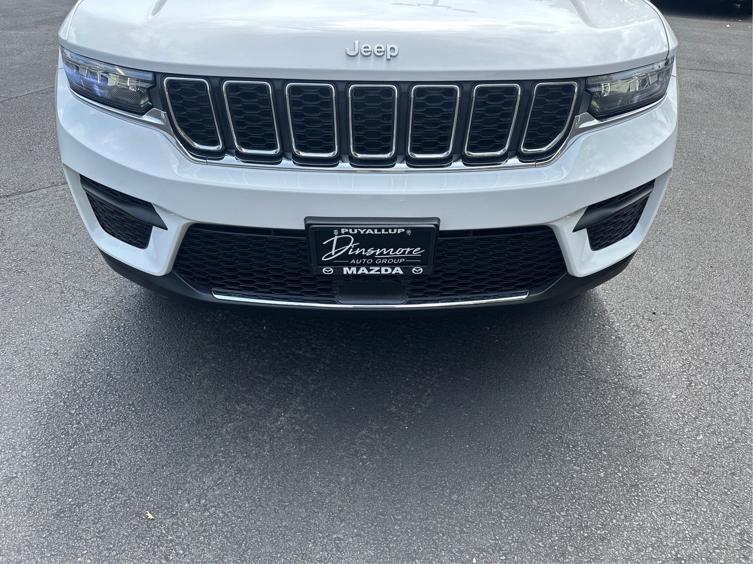 2024 Jeep Grand Cherokee Laredo X 4WD