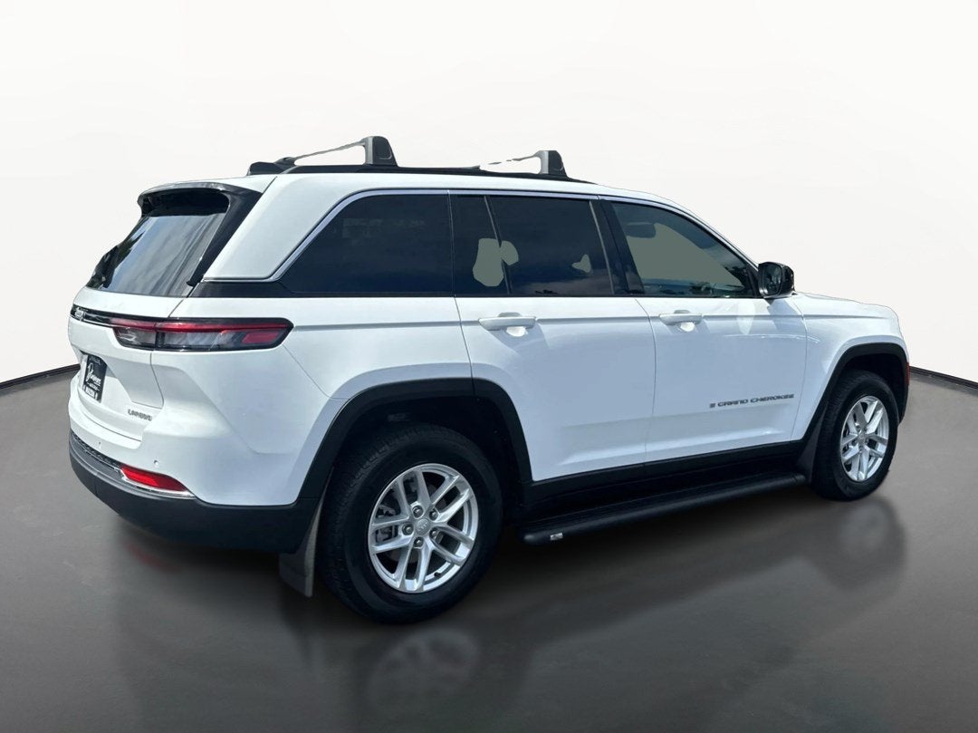 2024 Jeep Grand Cherokee Laredo X 4WD