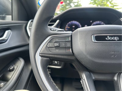 2024 Jeep Grand Cherokee Laredo X 4WD