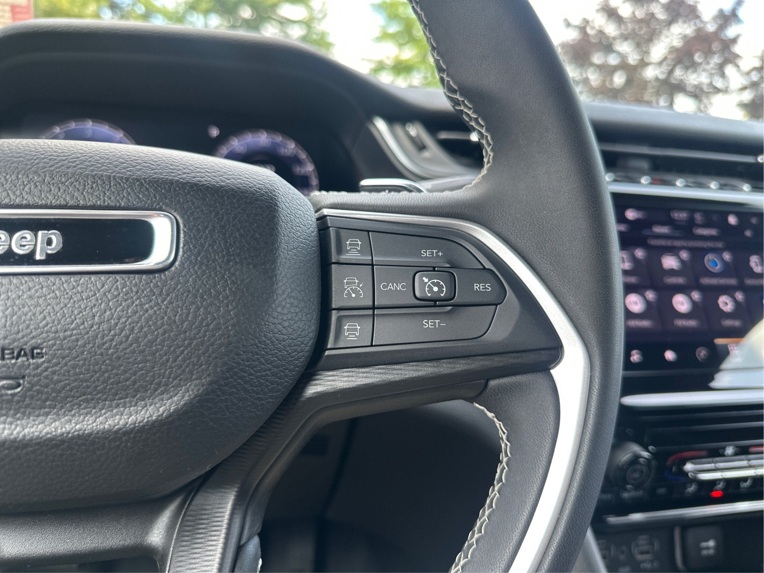 2024 Jeep Grand Cherokee Laredo X 4WD