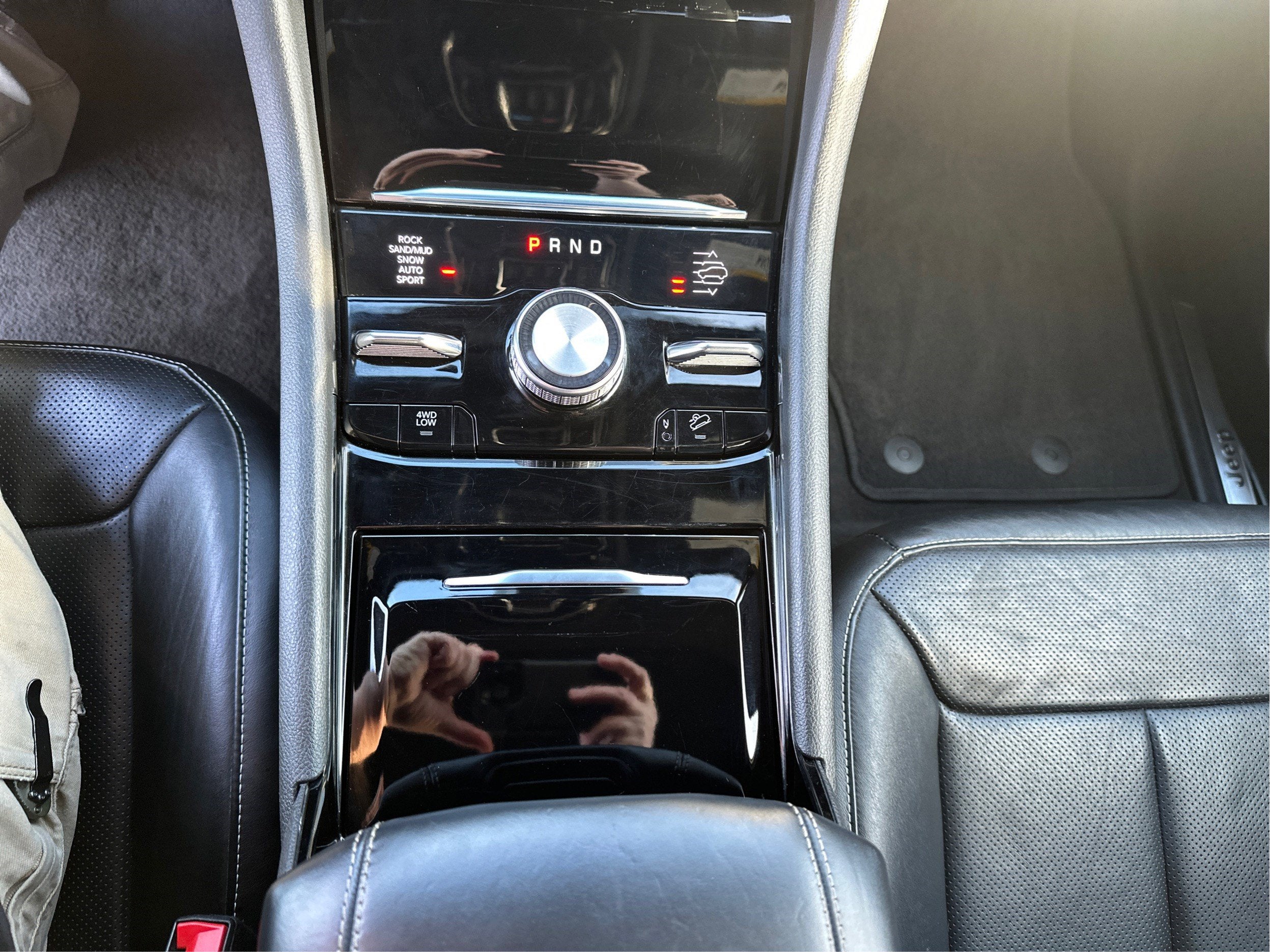 2022 Jeep Grand Cherokee L Overland 4WD