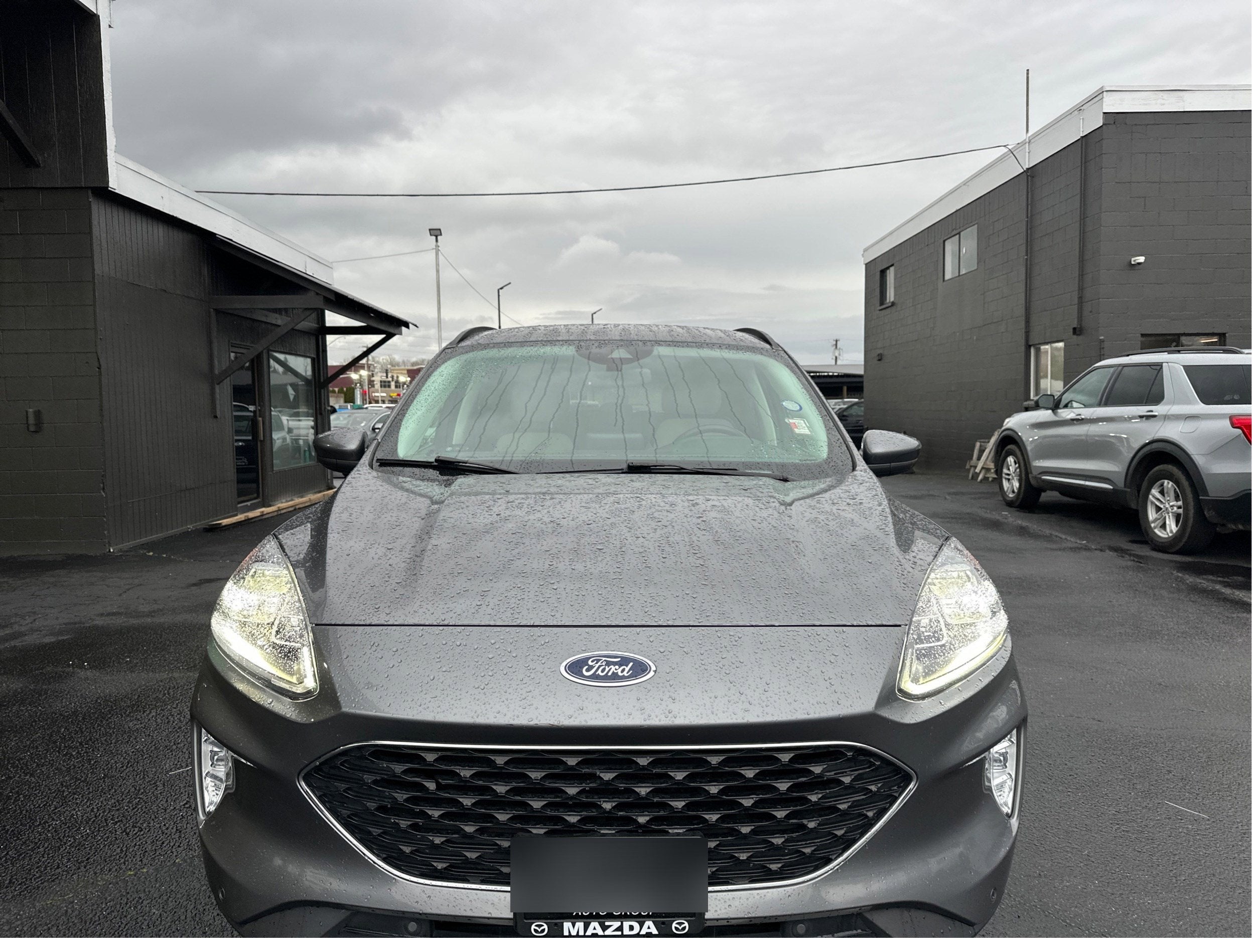 2021 Ford Escape Titanium Hybrid AWD