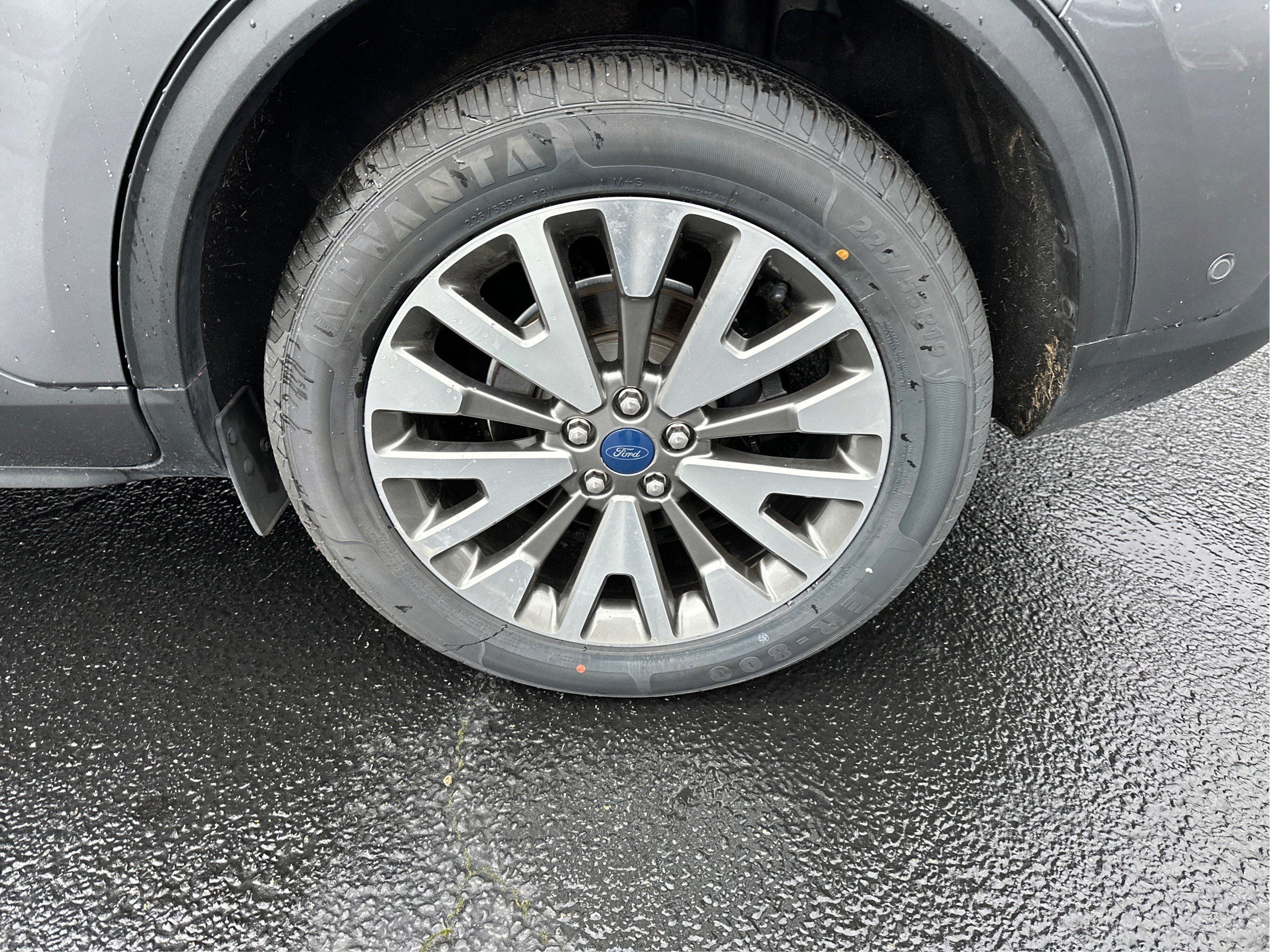 2021 Ford Escape Titanium Hybrid AWD