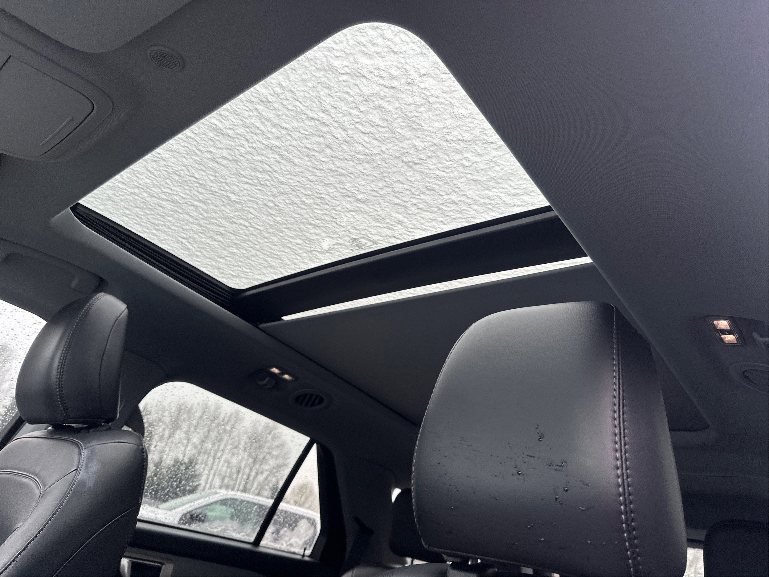 2023 Ford Explorer XLT 4WD