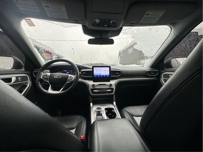 2023 Ford Explorer XLT 4WD