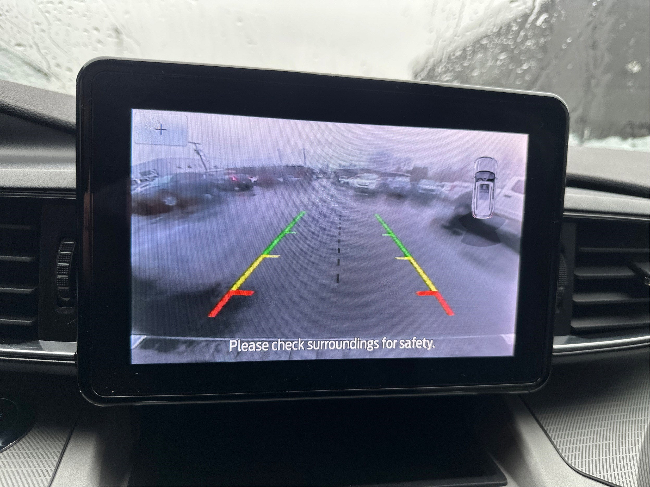 2023 Ford Explorer XLT 4WD