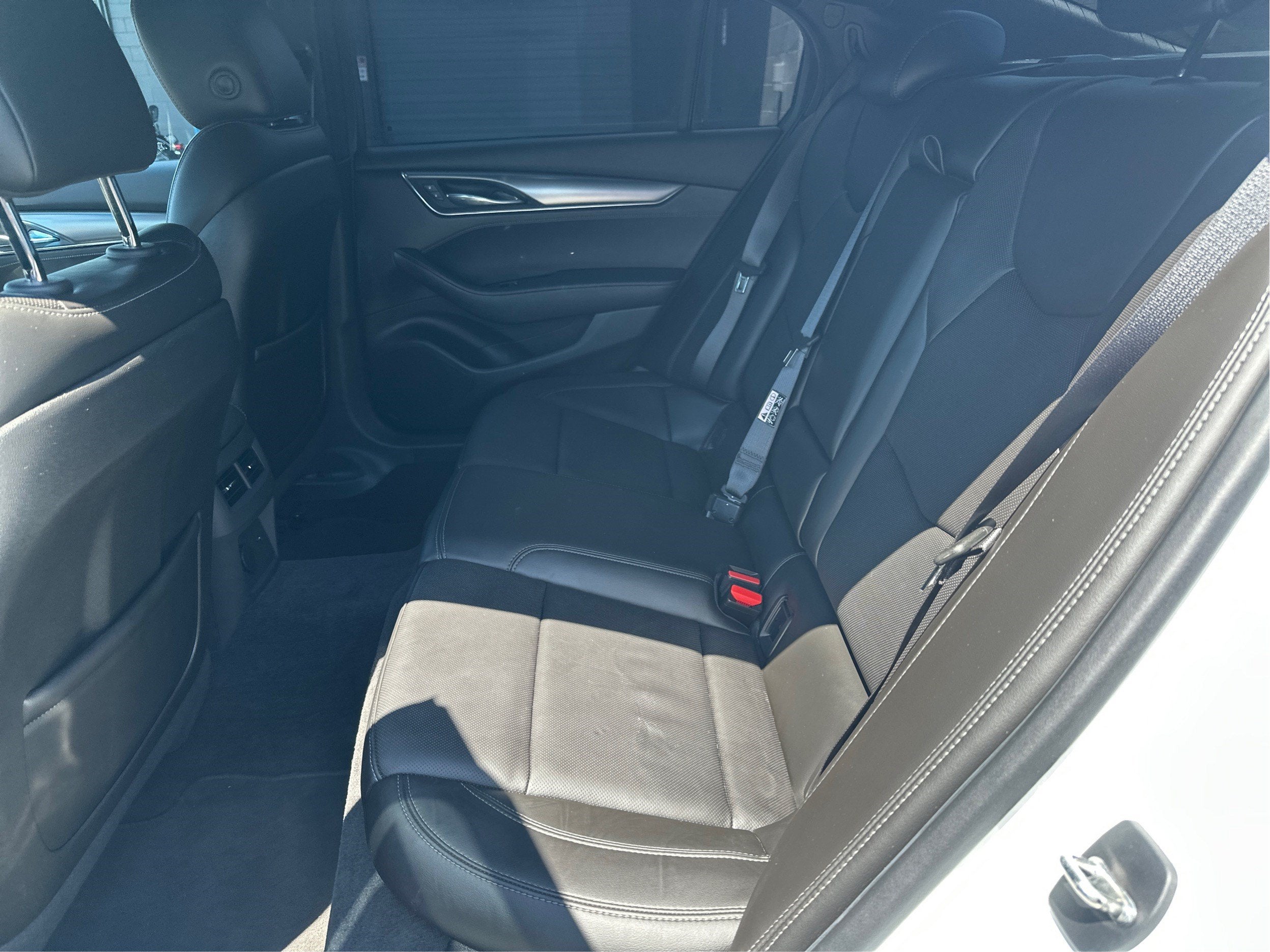 2022 Cadillac CT5 Premium Luxury