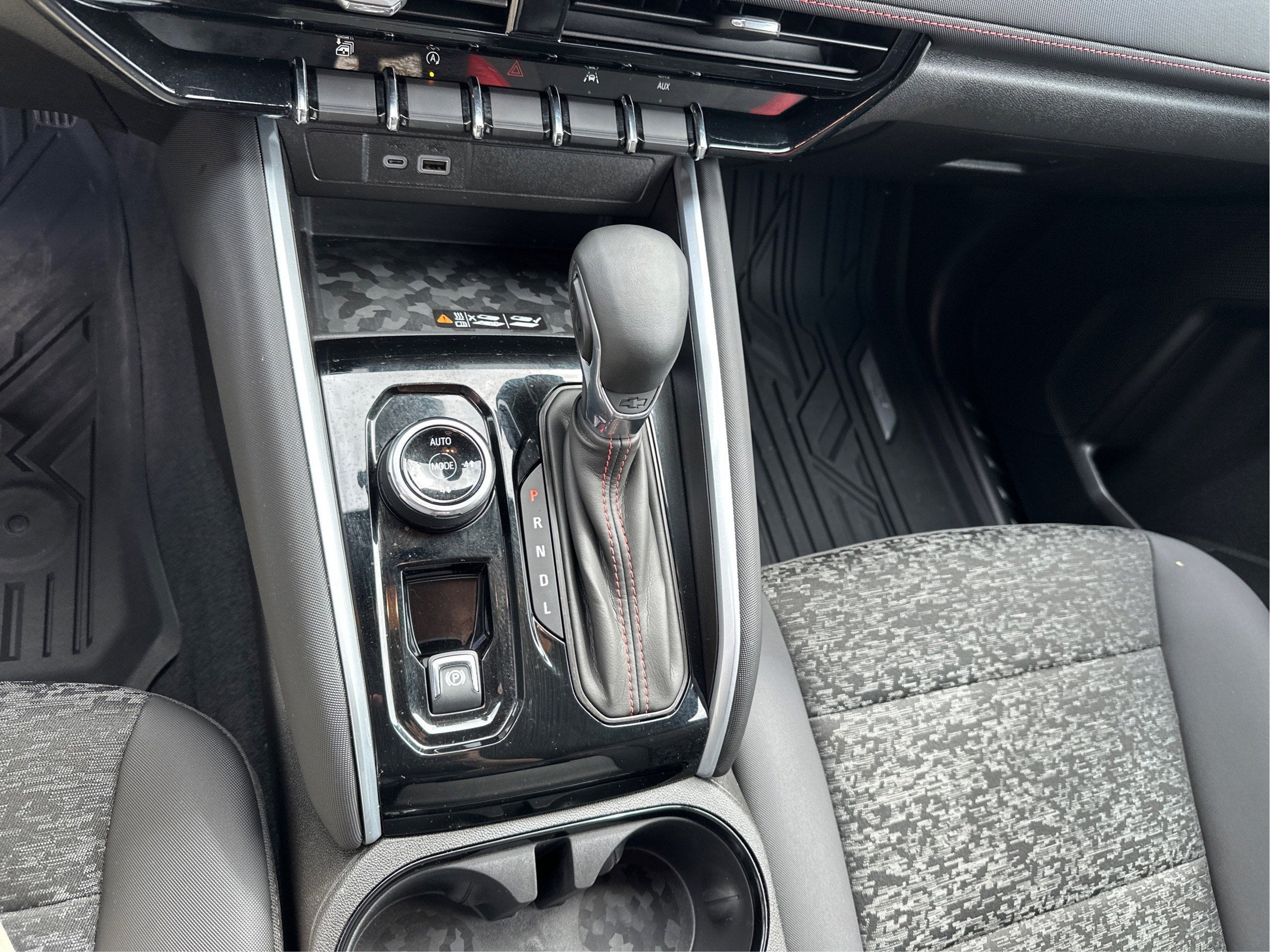 2024 Chevrolet Colorado 4WD Z71