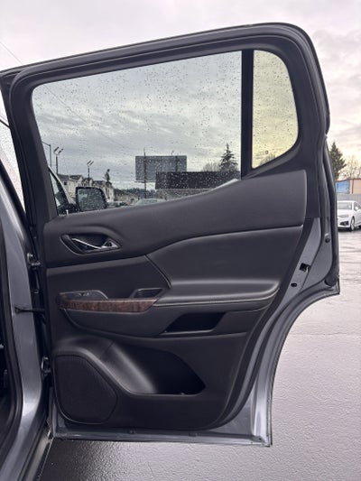 2022 GMC Acadia Denali AWD