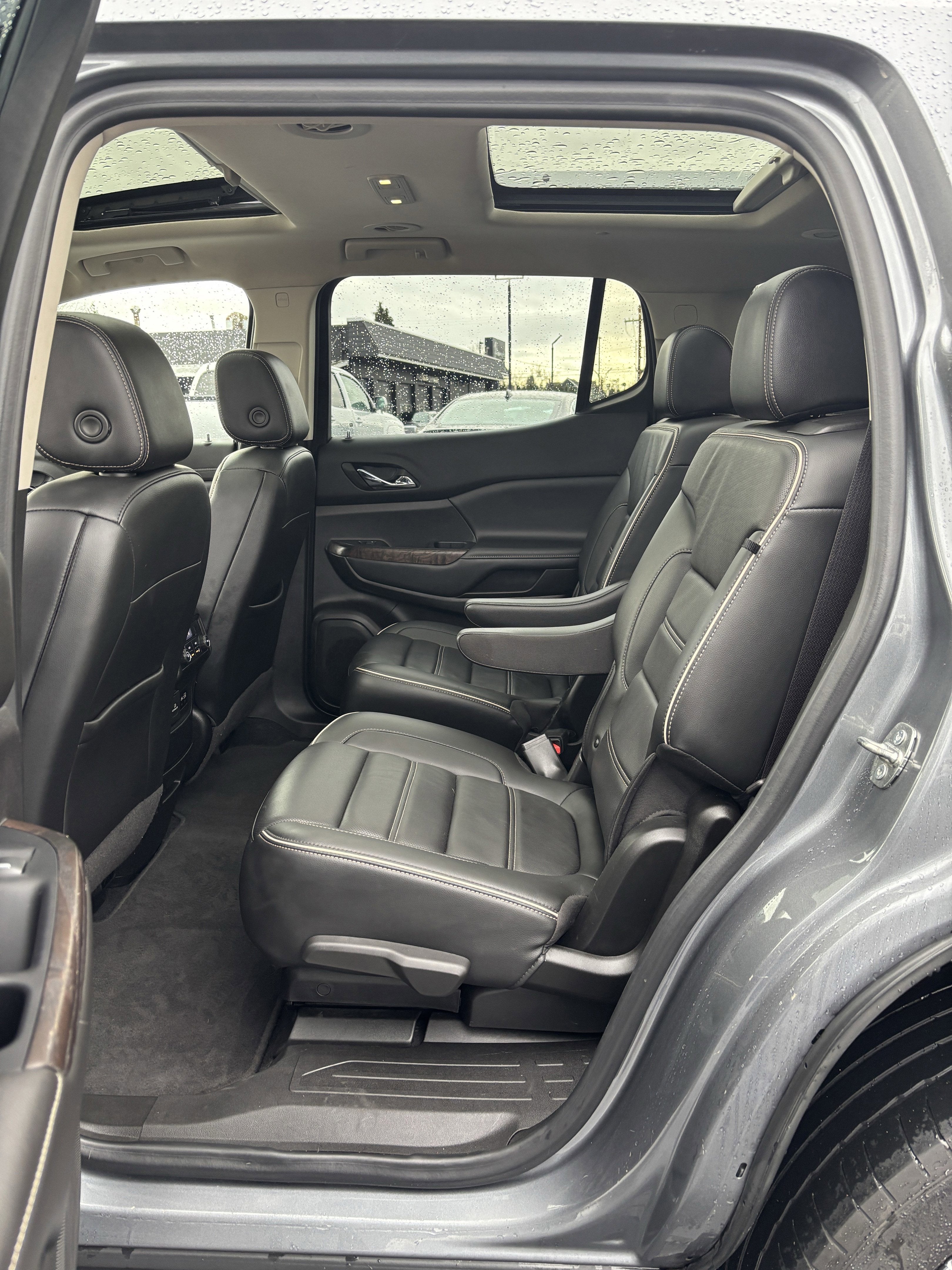 2022 GMC Acadia Denali AWD