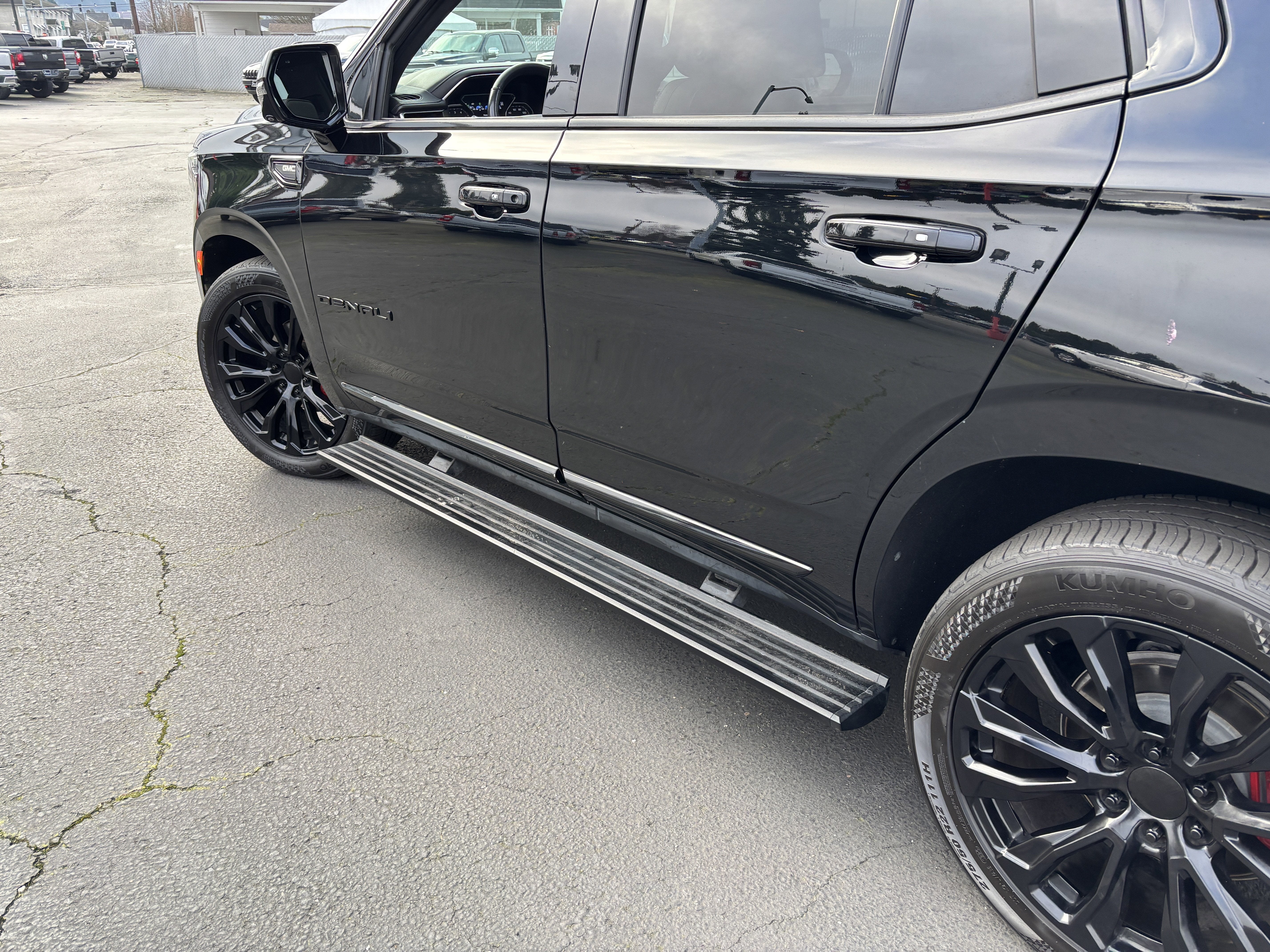 2021 GMC Yukon Denali 4WD