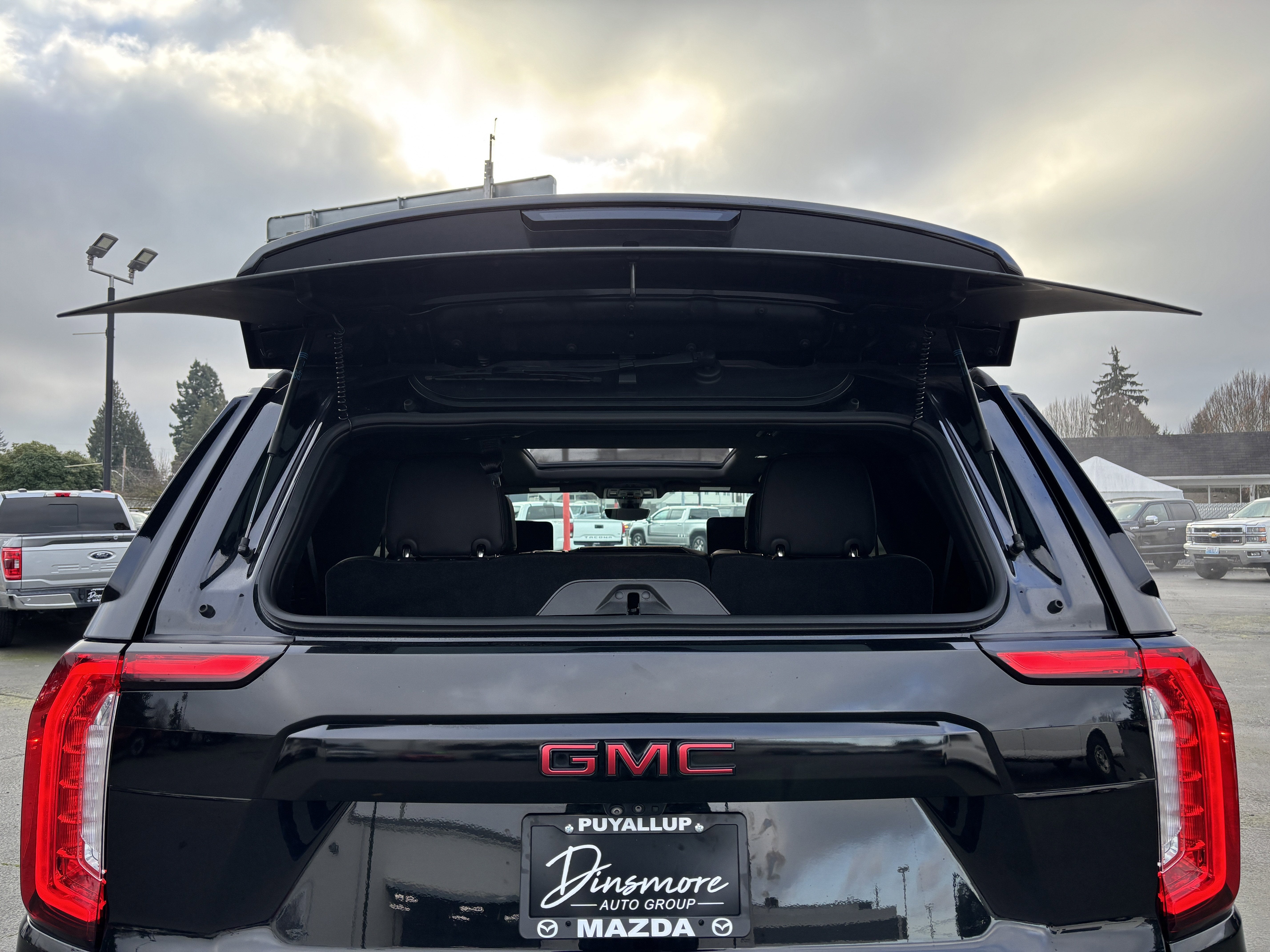 2021 GMC Yukon Denali 4WD