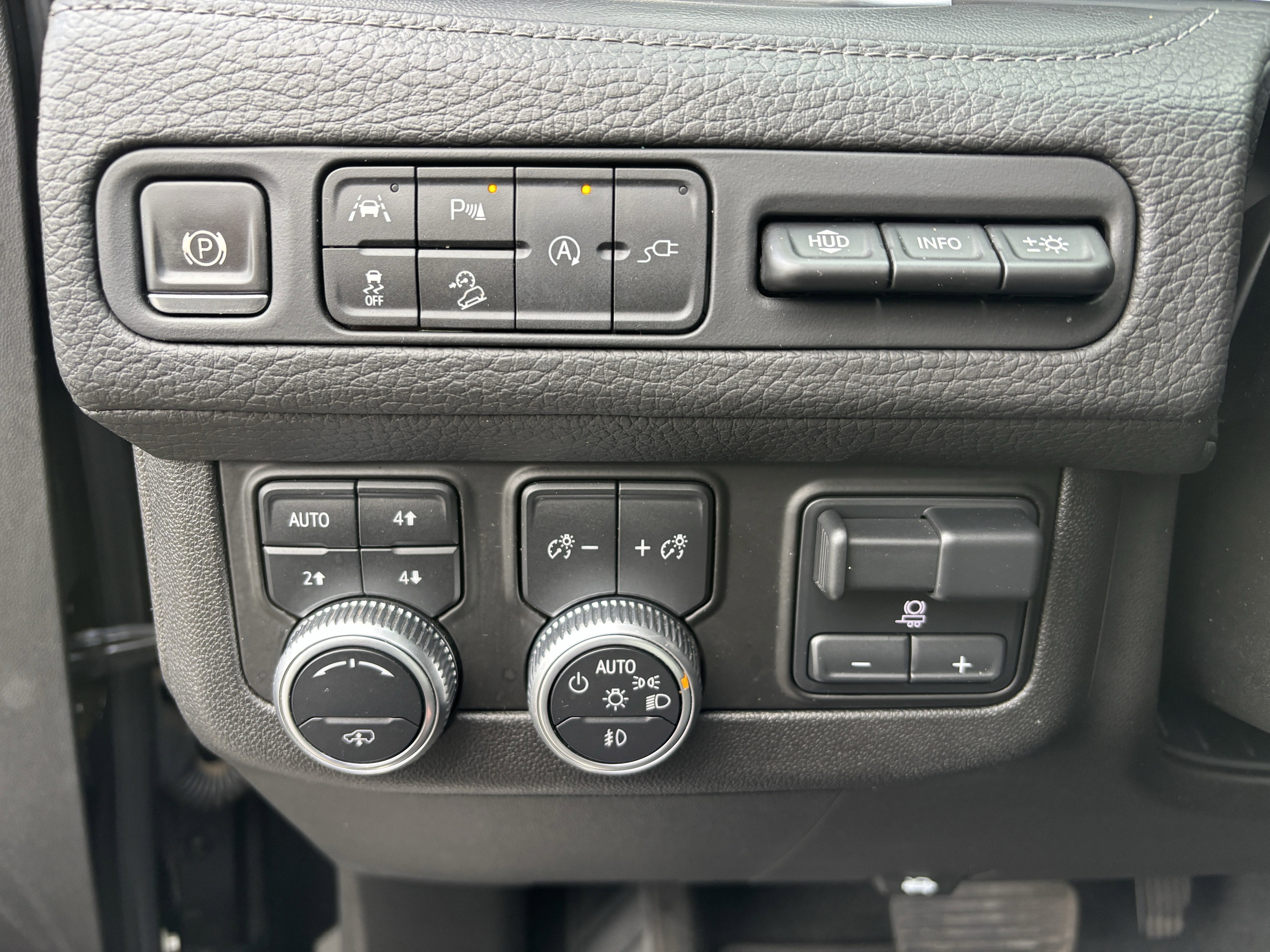 2021 GMC Yukon Denali 4WD