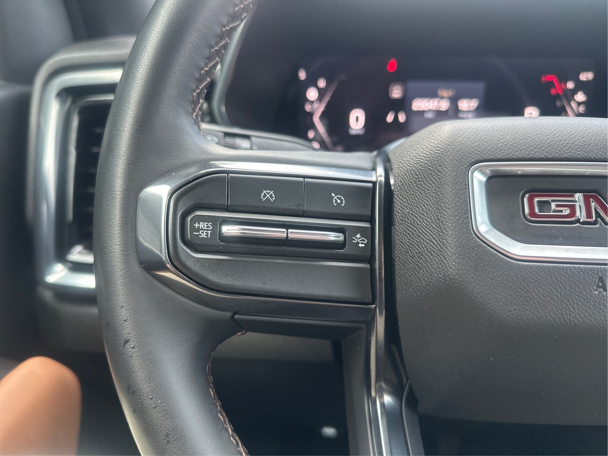 2024 GMC Canyon 4WD AT4