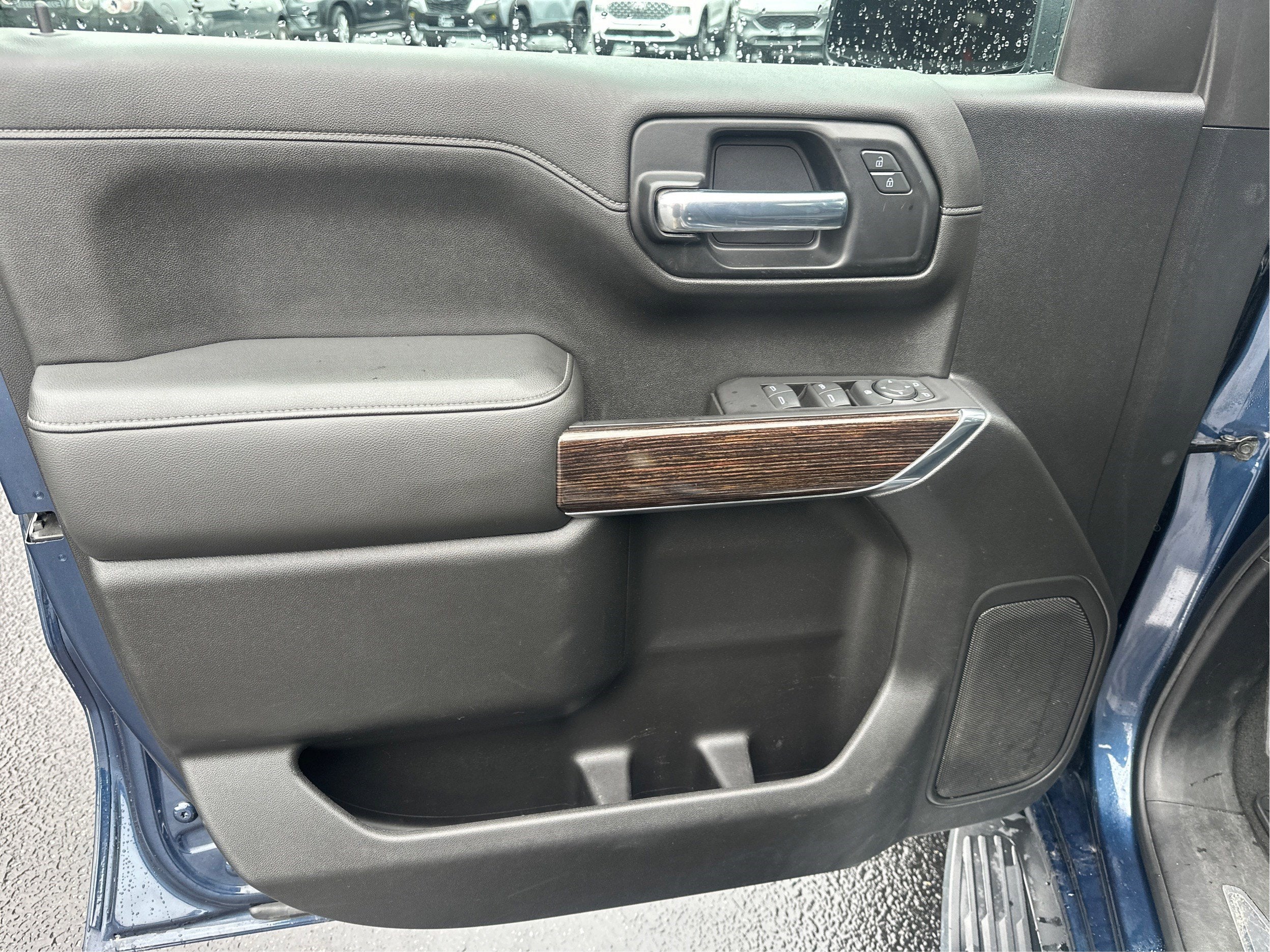 2020 GMC Sierra 1500 SLE