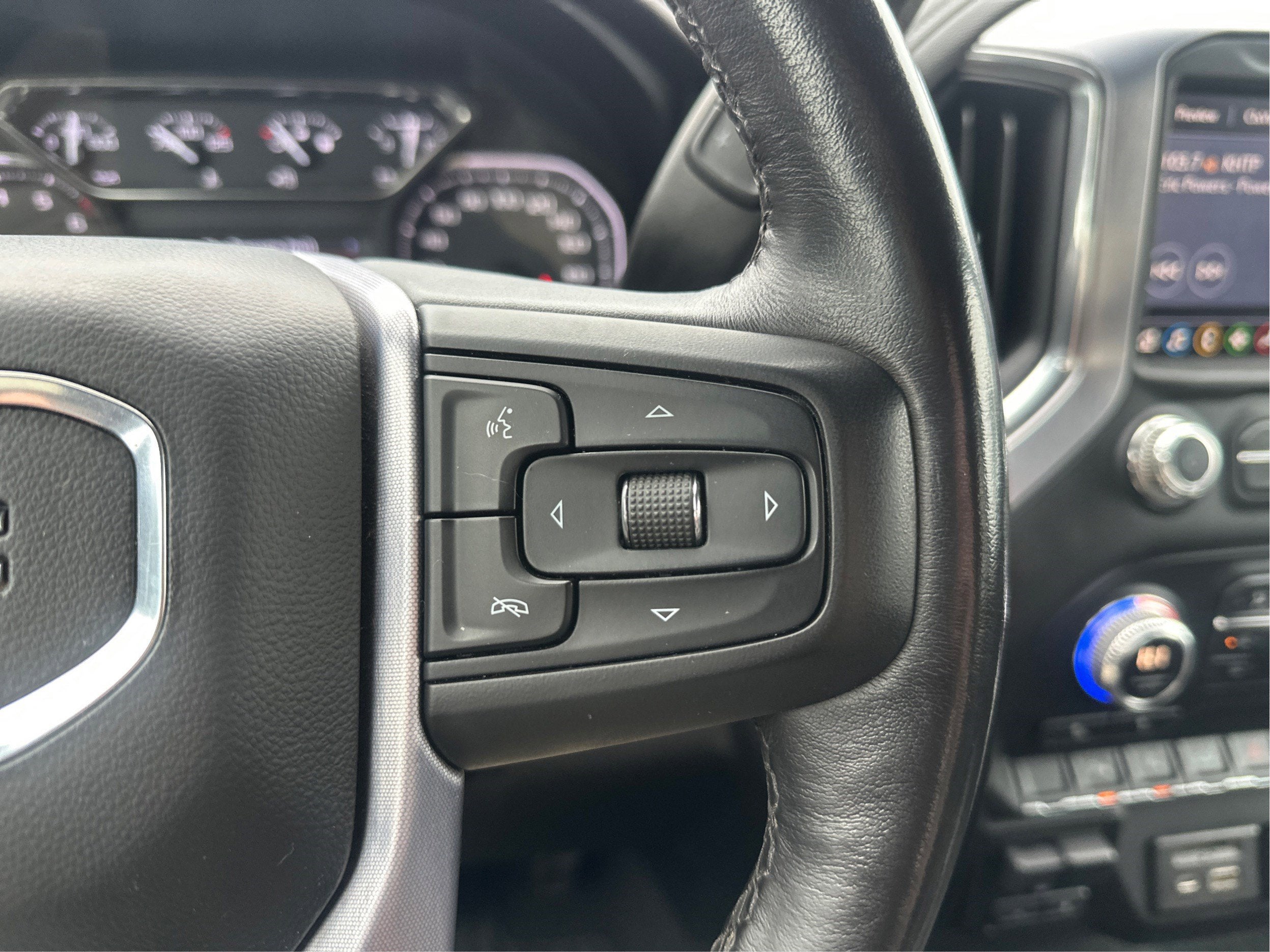 2020 GMC Sierra 1500 SLE