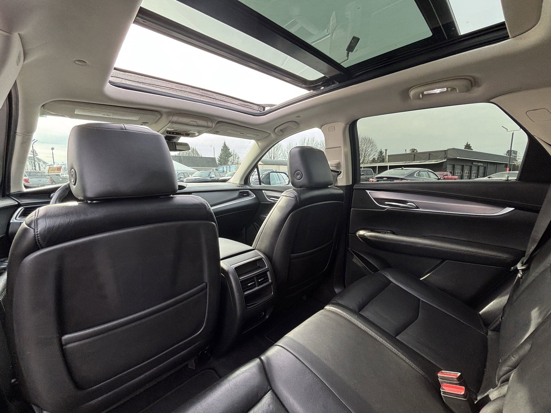 2017 Cadillac XT5 Luxury AWD