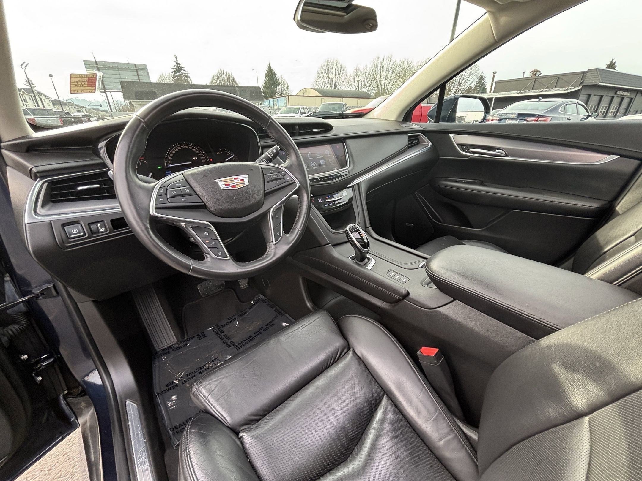 2017 Cadillac XT5 Luxury AWD