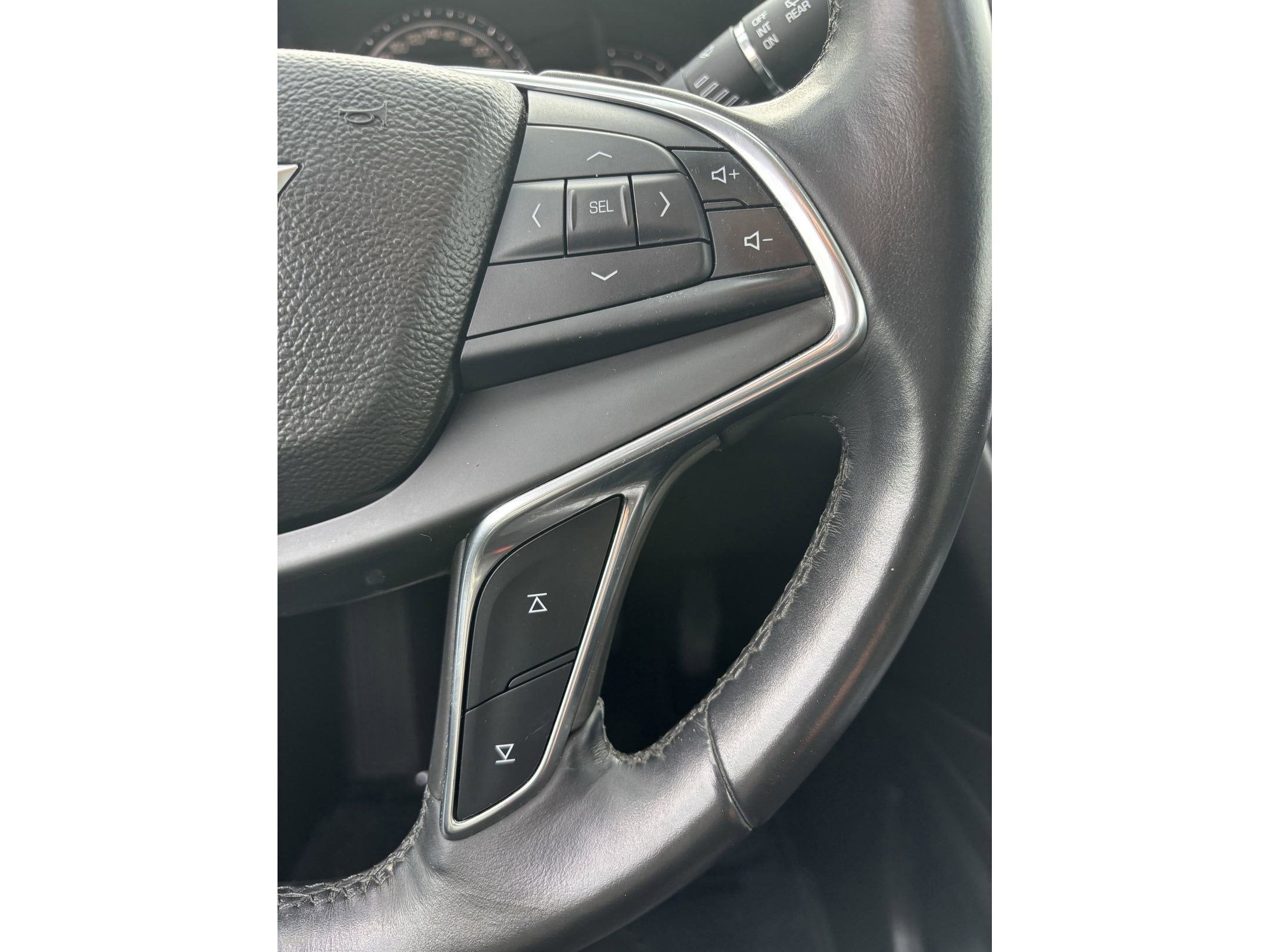 2017 Cadillac XT5 Luxury AWD