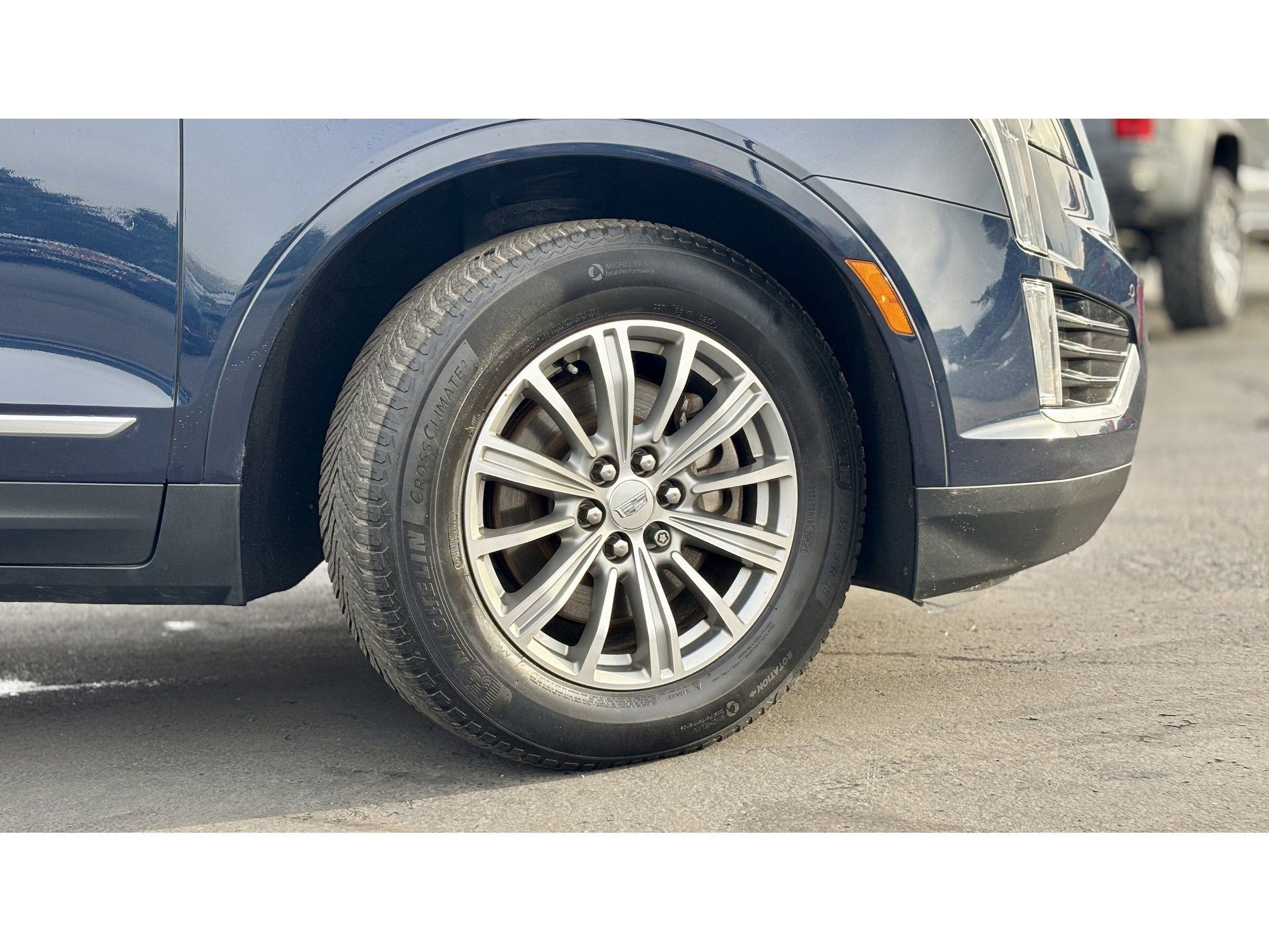 2017 Cadillac XT5 Luxury AWD