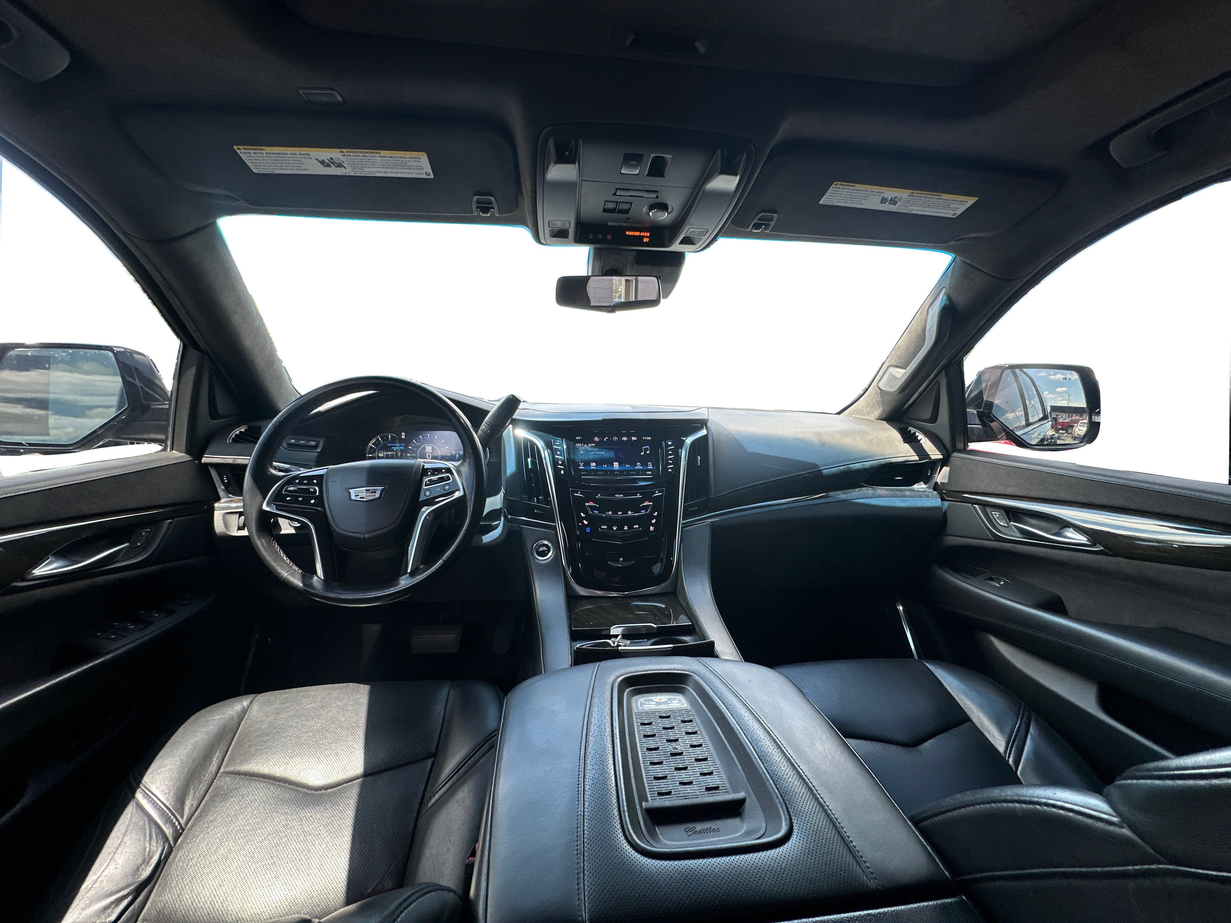 2017 Cadillac Escalade Platinum