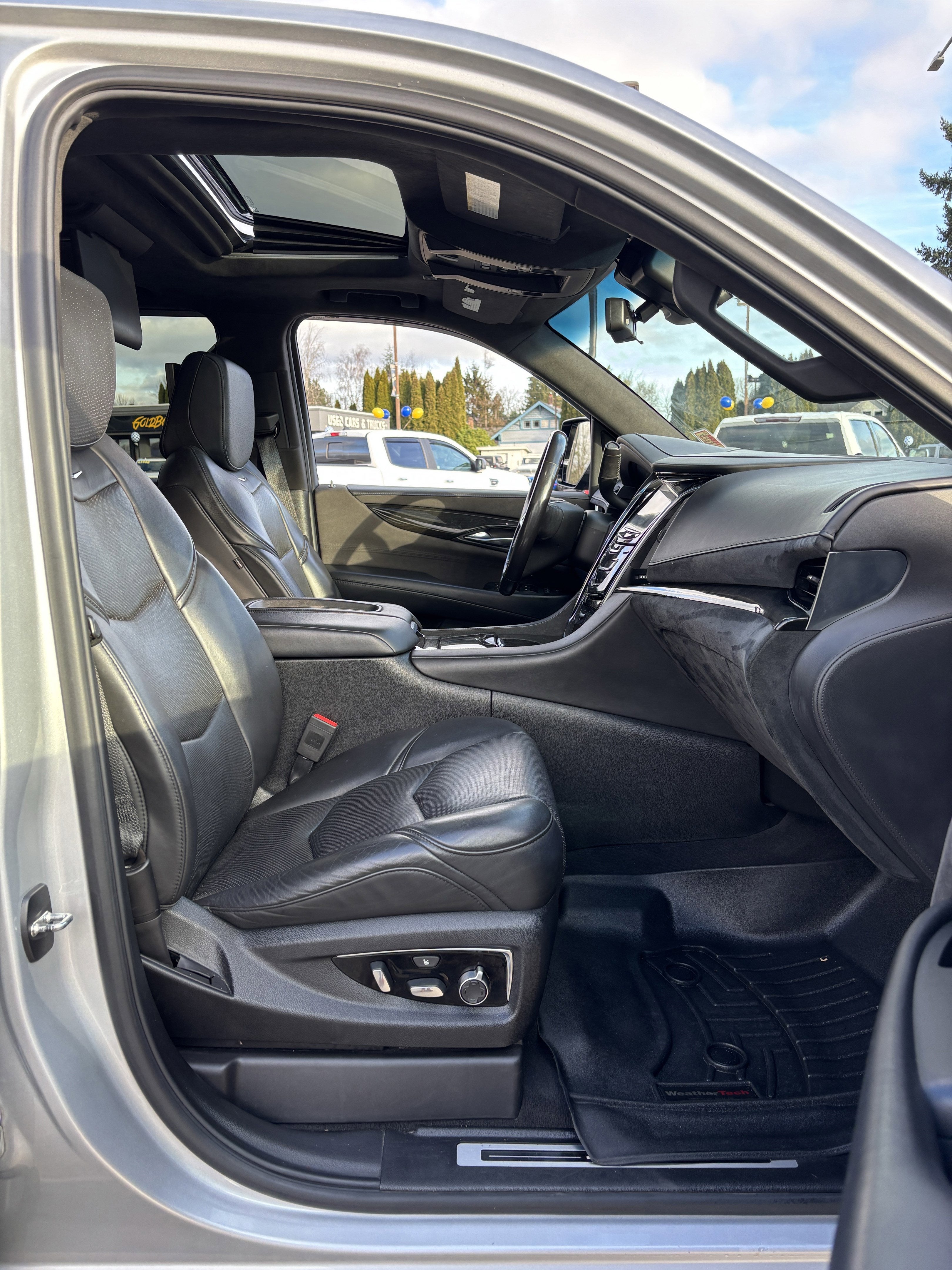 2018 Cadillac Escalade ESV Platinum