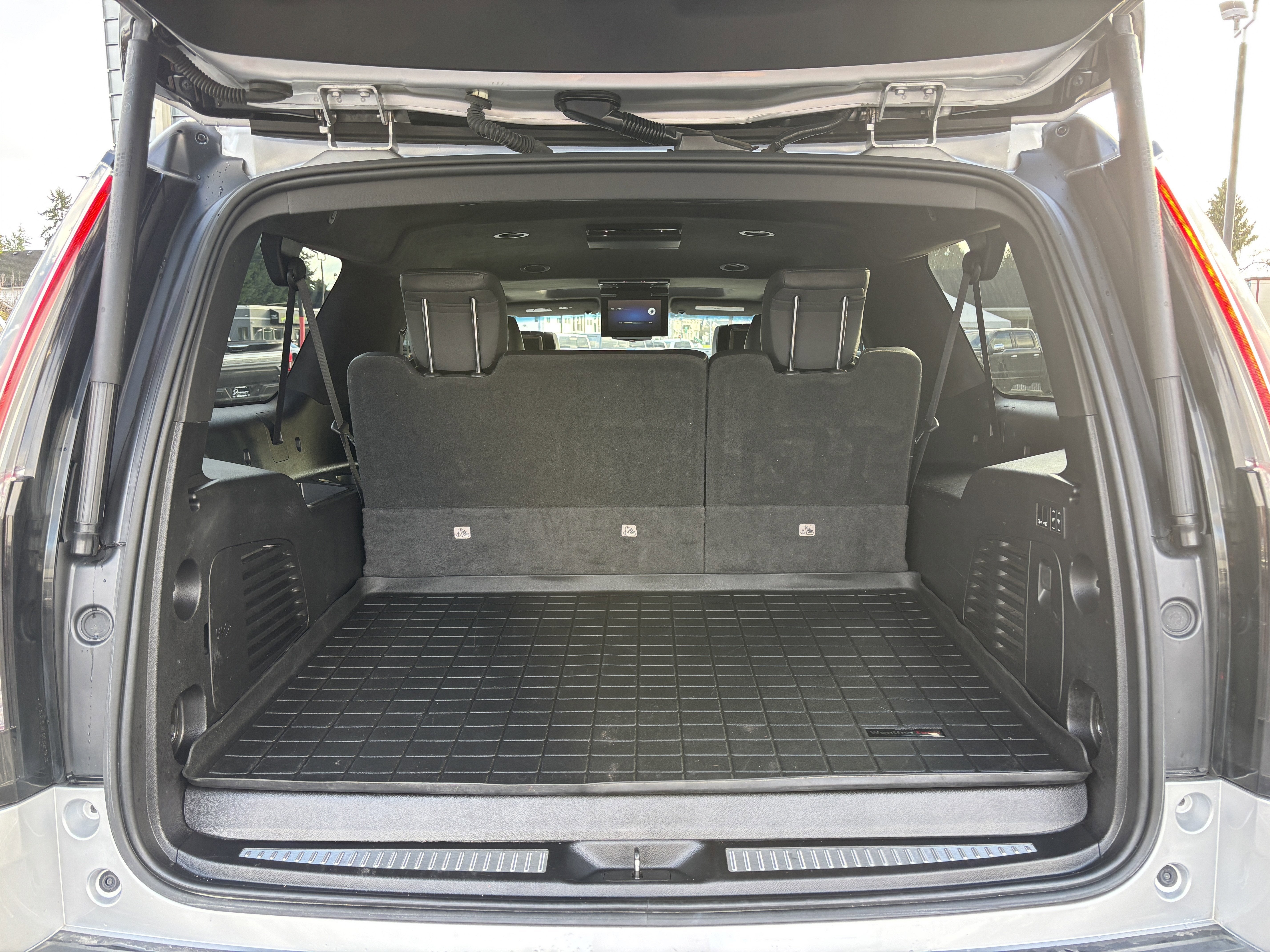 2018 Cadillac Escalade ESV Platinum