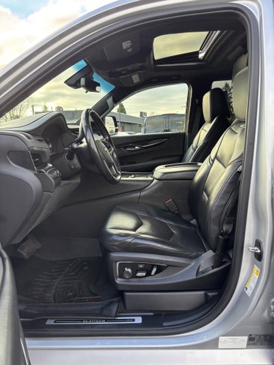 2018 Cadillac Escalade ESV Platinum
