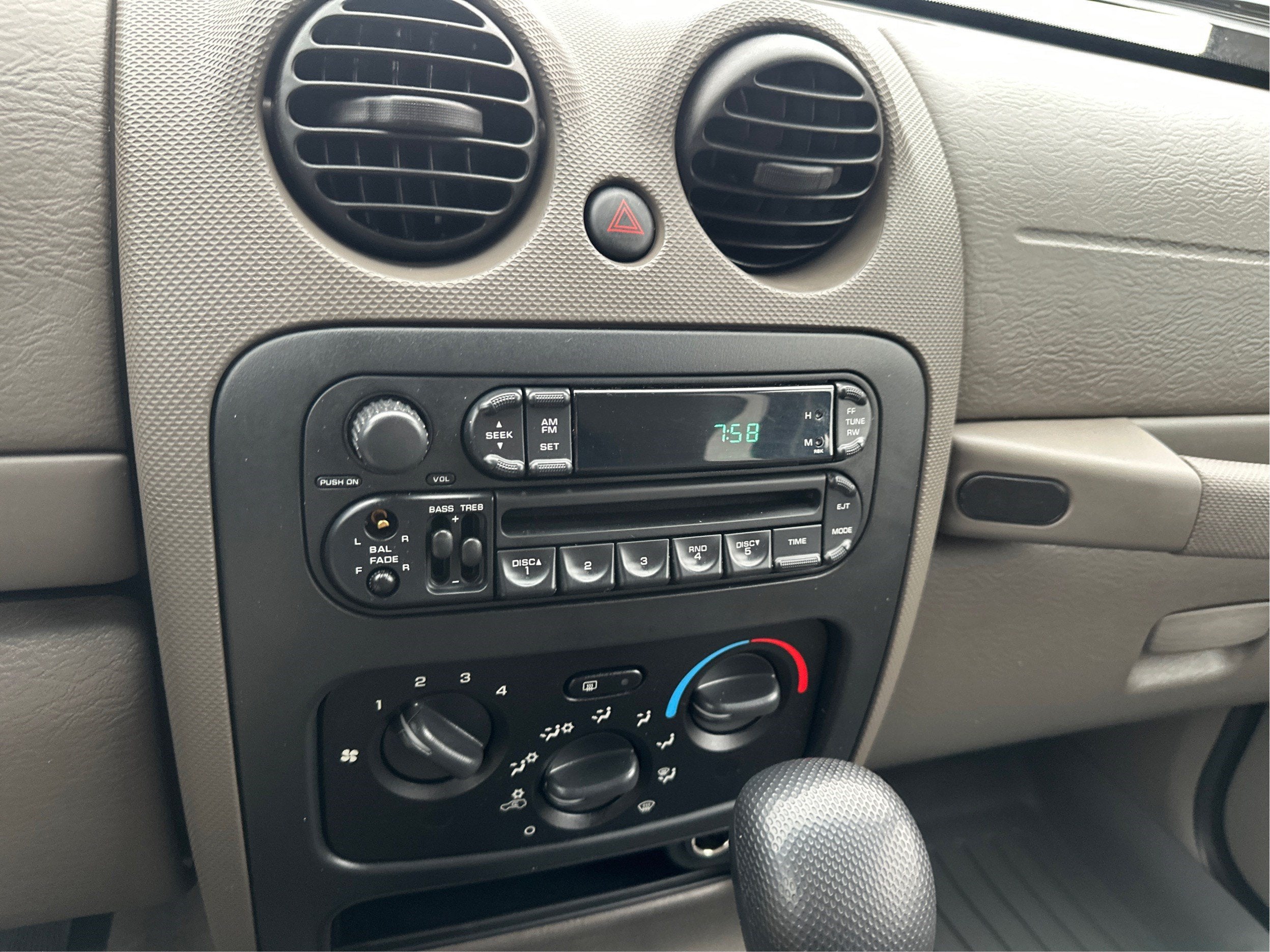 2004 Jeep Liberty Sport