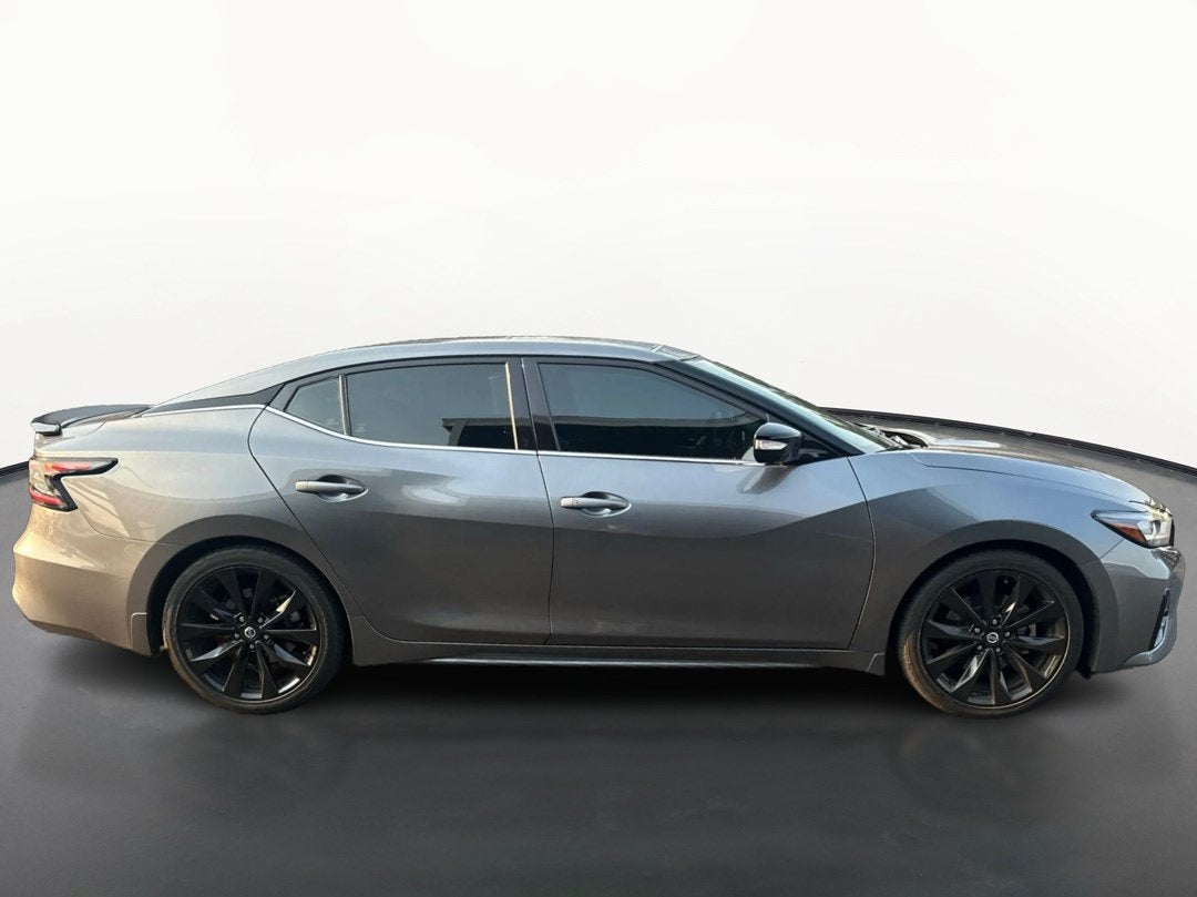 2021 Nissan Maxima SR