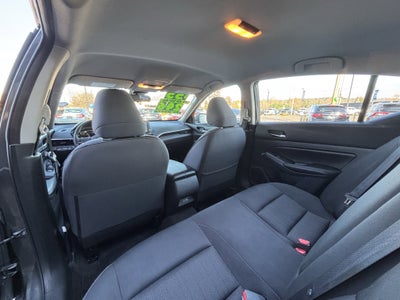 2022 Nissan Altima 2.5 SV